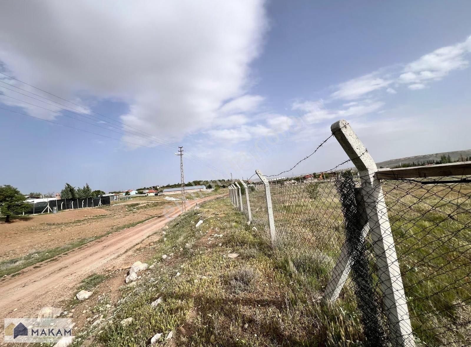 Çayırbağında Müstakil Tapulu Satılık 2.880m2 Bahçe - Görsel 3