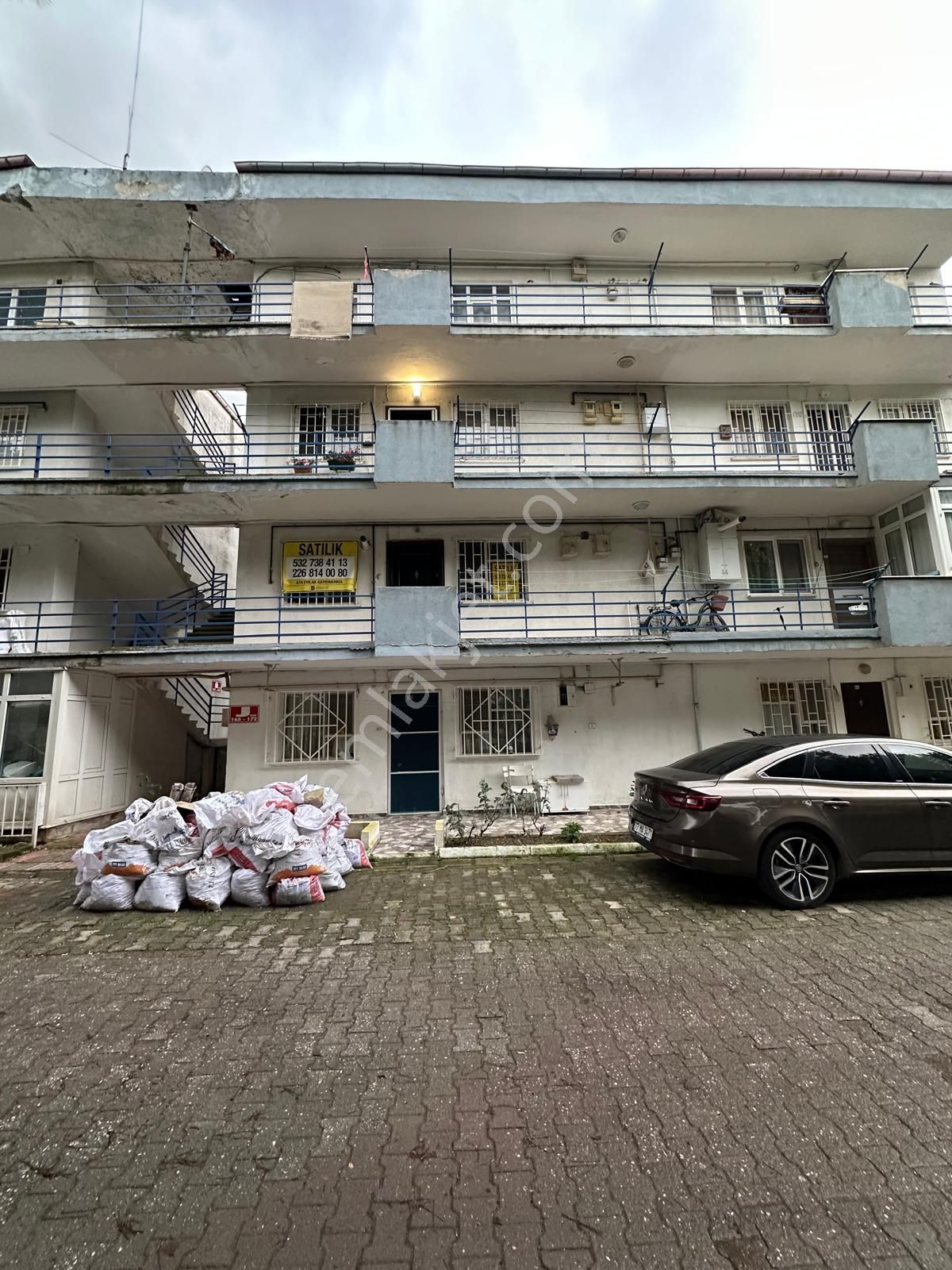 Ata Emlak'tan Denize Sıfır Sitede 2+1 Satılık Daire - Görsel 3