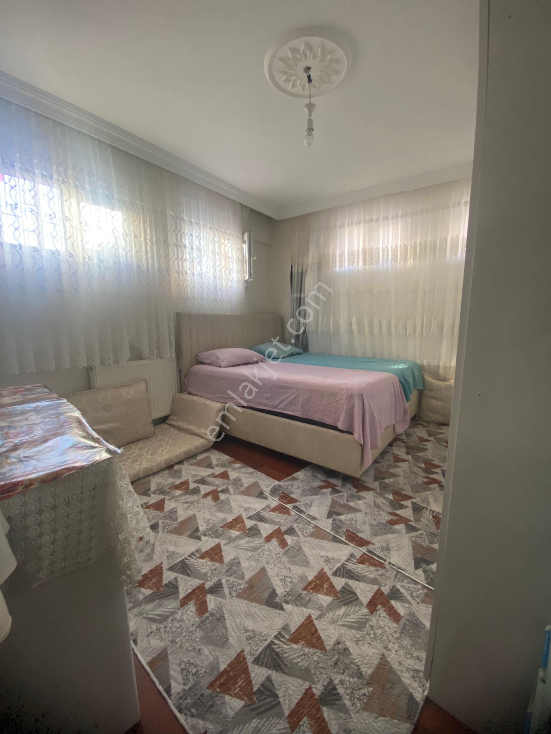 Sevgi Emlak’tan Satılık Yarı Bodrum 2+1 85 M Kullanışlı - Görsel 12