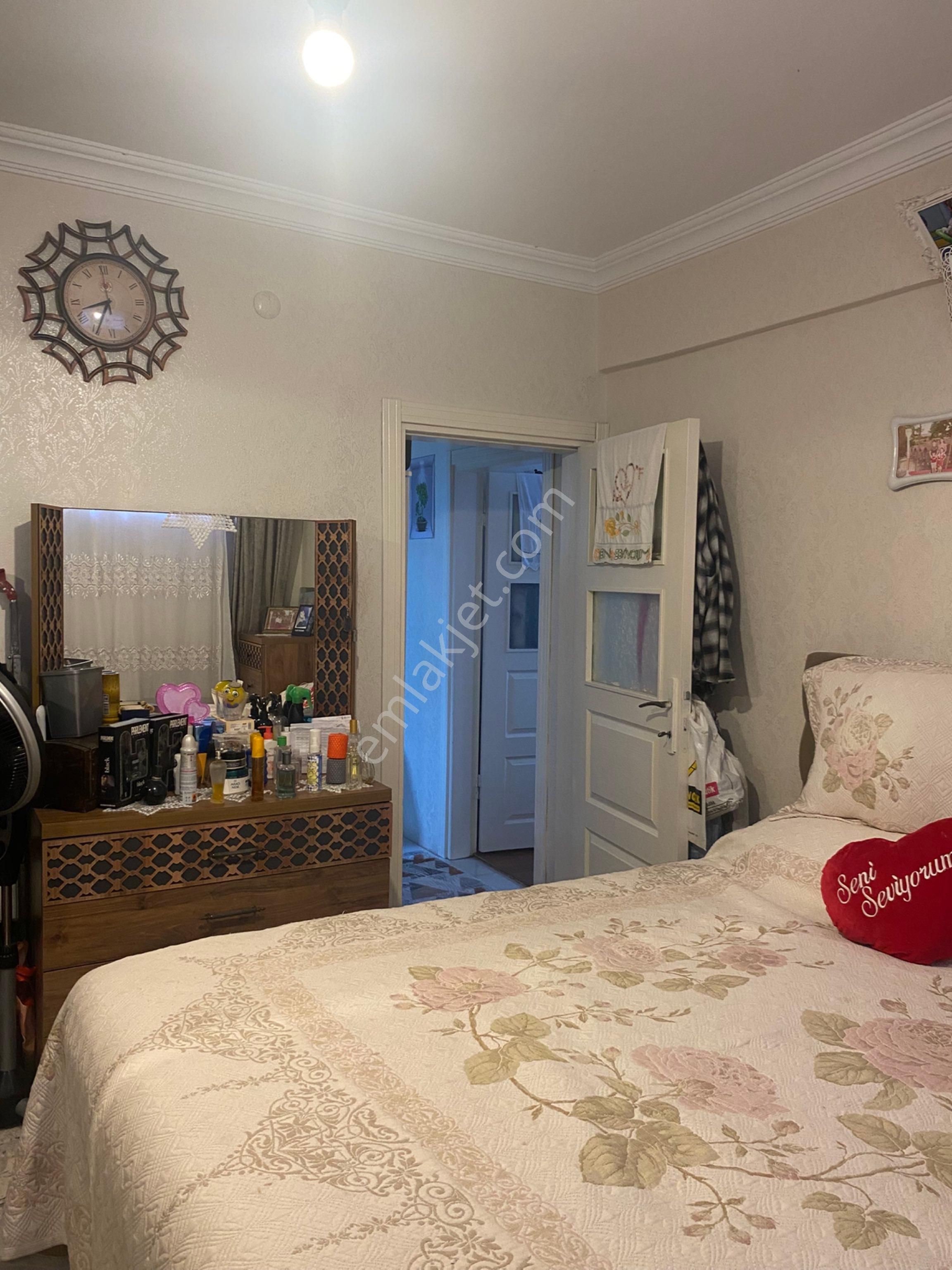 Sevgi Emlak’tan Satılık Yarı Bodrum 2+1 85 M Kullanışlı - Görsel 9