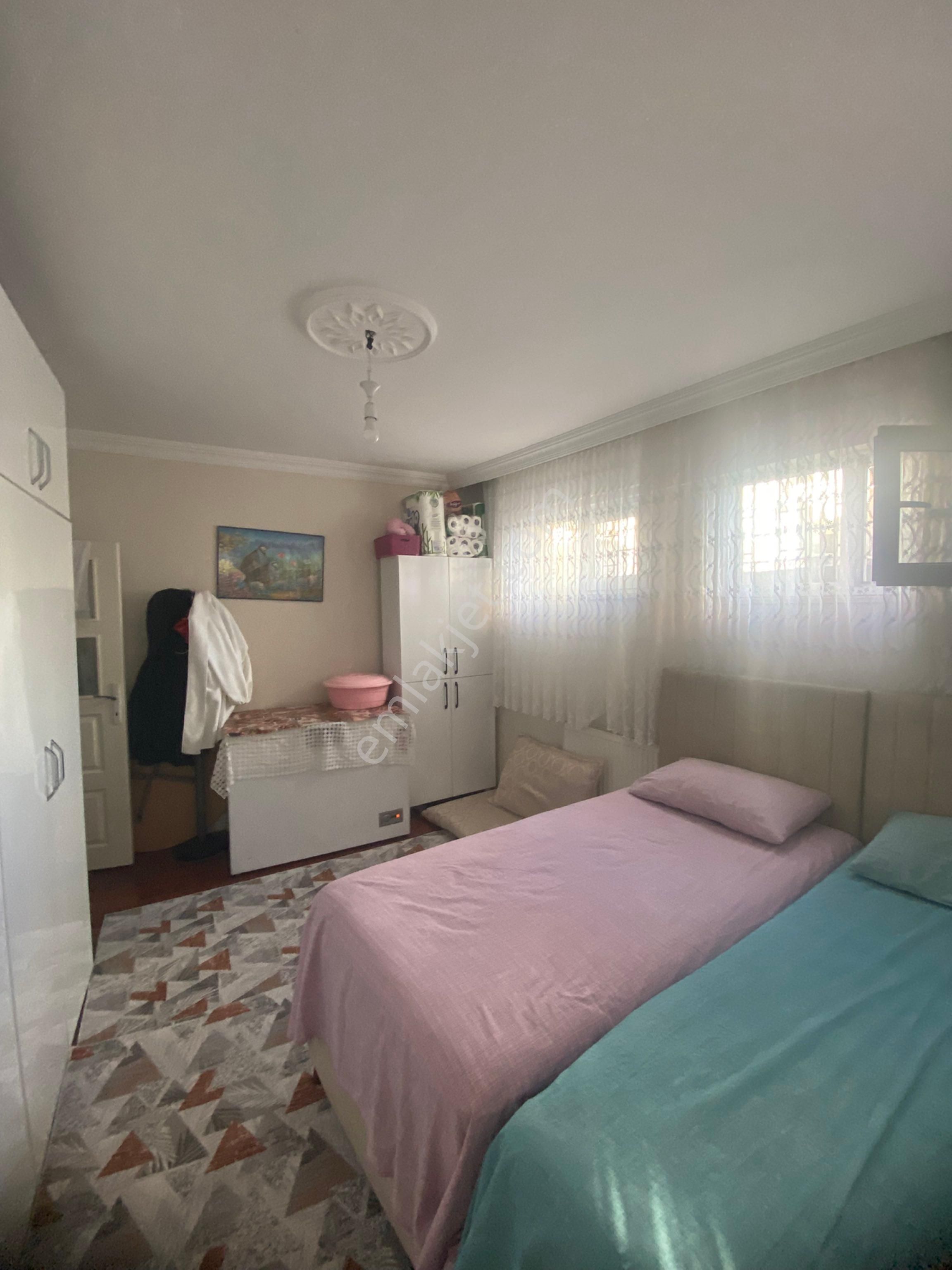 Sevgi Emlak’tan Satılık Yarı Bodrum 2+1 85 M Kullanışlı - Görsel 14