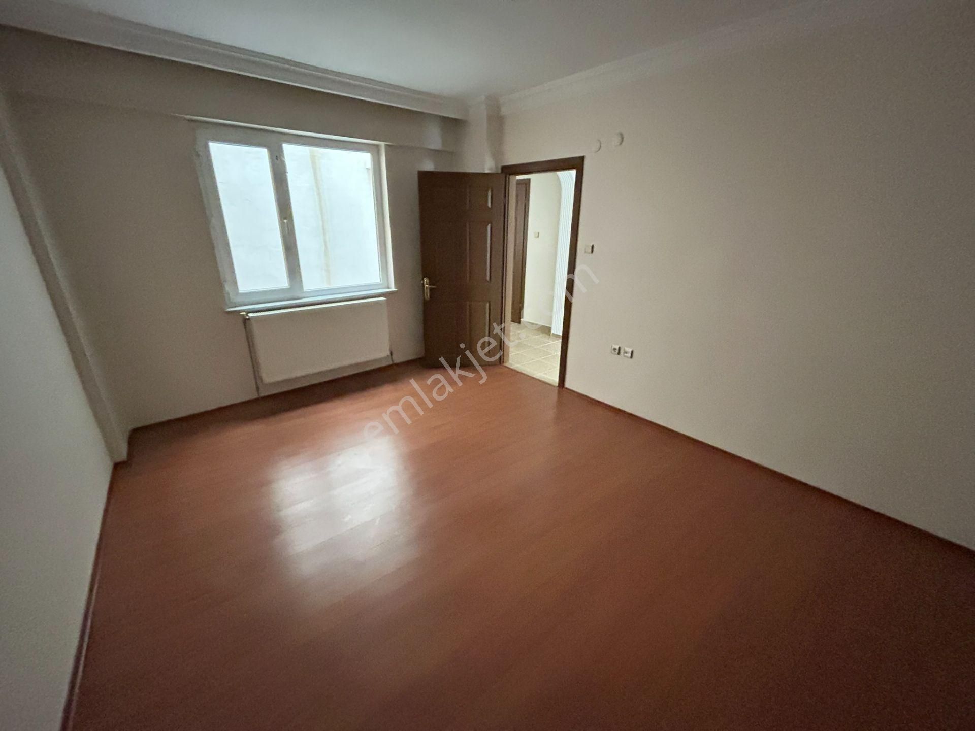 Cihan Emlak - Kiralık Paşabayırda Geniş Metrajlı 3+1 Daire - Görsel 28