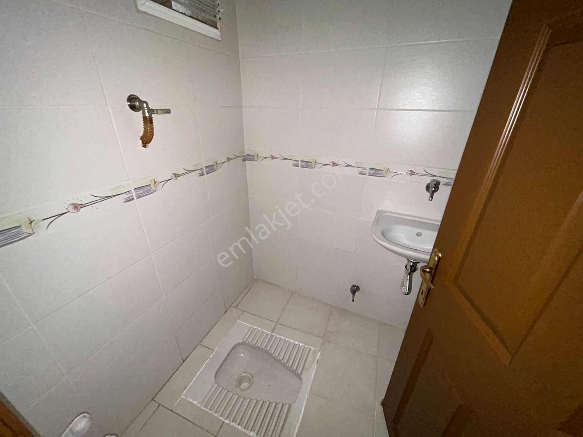 Cihan Emlak - Kiralık Paşabayırda Geniş Metrajlı 3+1 Daire - Görsel 13