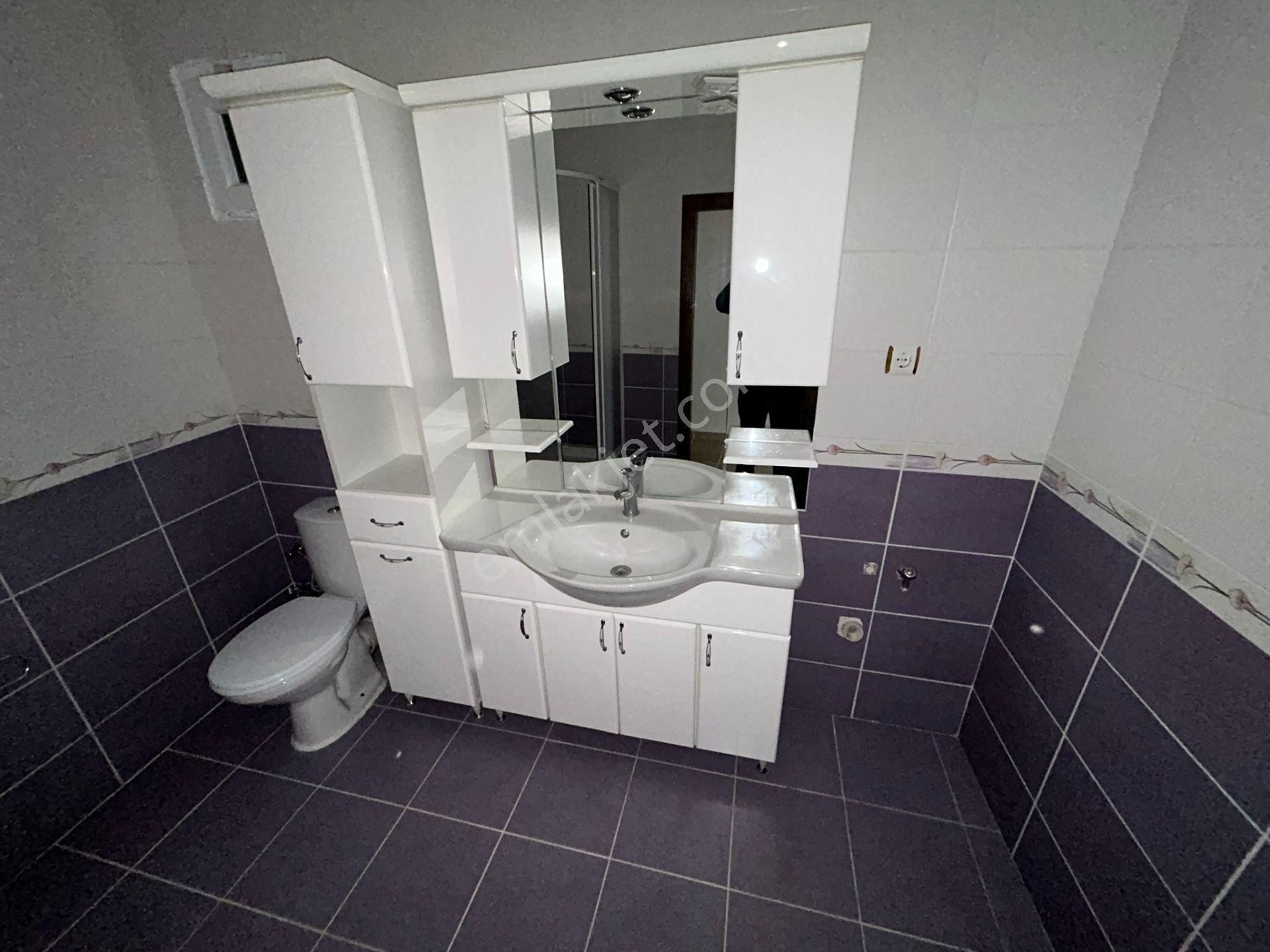 Cihan Emlak - Kiralık Paşabayırda Geniş Metrajlı 3+1 Daire - Görsel 31