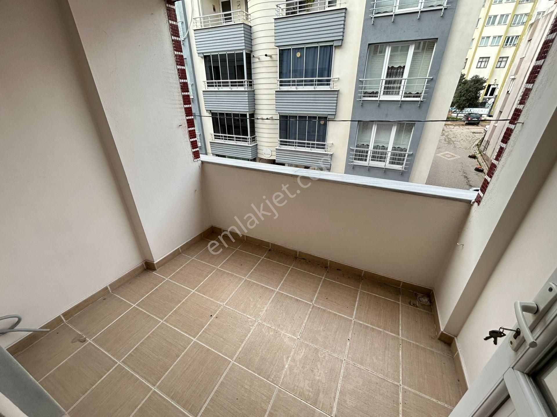 Cihan Emlak - Kiralık Paşabayırda Geniş Metrajlı 3+1 Daire - Görsel 8