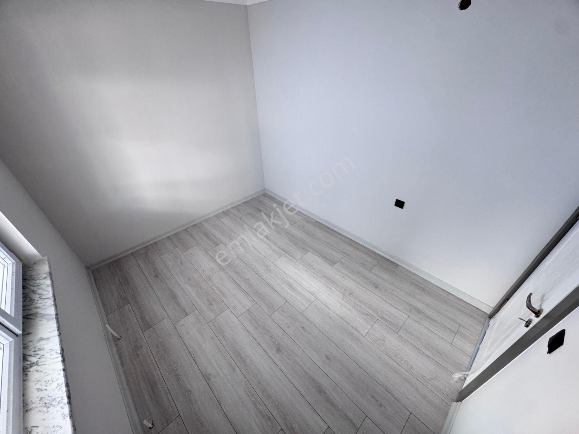 Yenikent Mustafa Kemal'de 4+1 Merkezde Ön Cephe Satılık Daire - Görsel 24