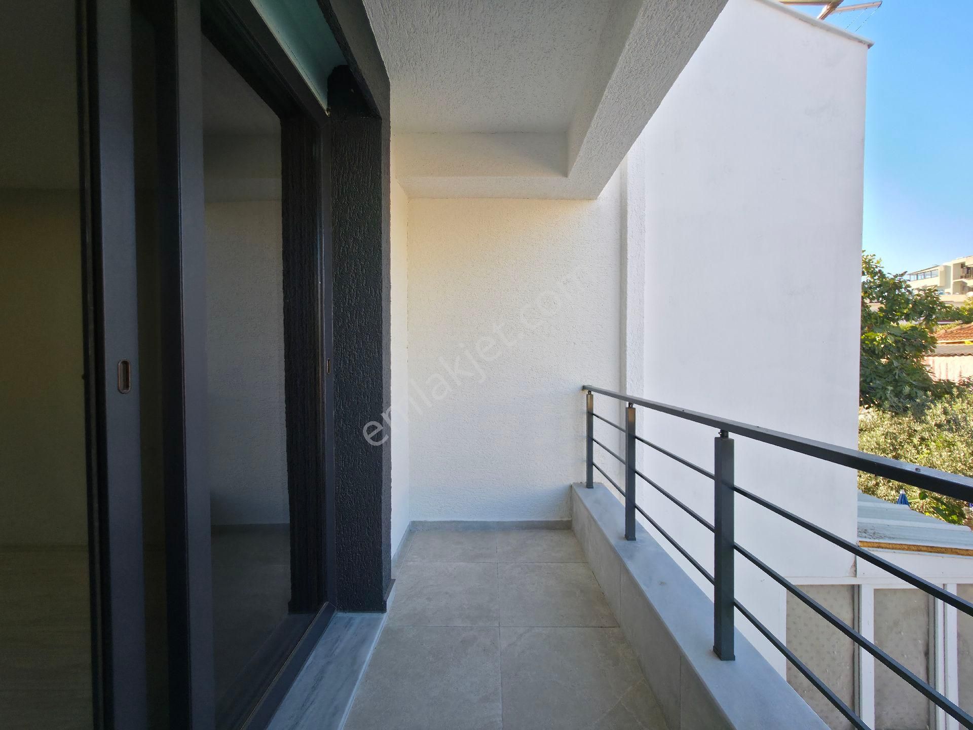 Merkezde,şık Tasarımlı 2+1 Daire - Görsel 7