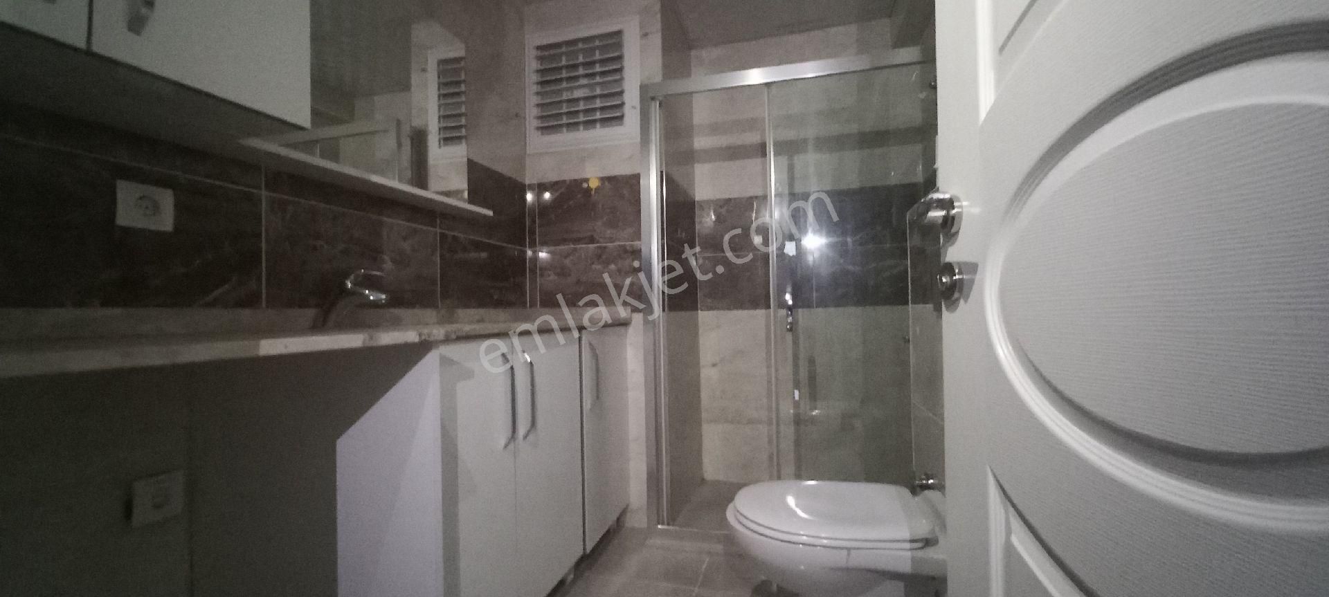 Çiğli Esentepe Mah 7 Yıllık Ebeveyin Banyolu Çift Balkonlu Daire - Görsel 29