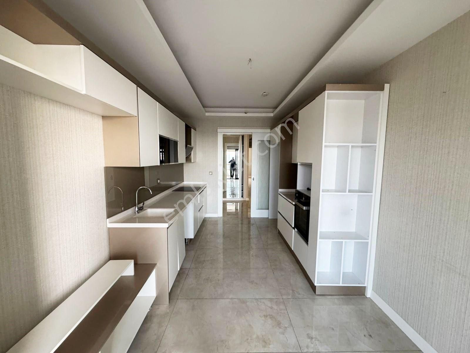 Ovacık'ta Bulvar Cephesile Ayrıcalıklı Modern Dizayn 3.5+1 - Görsel 3