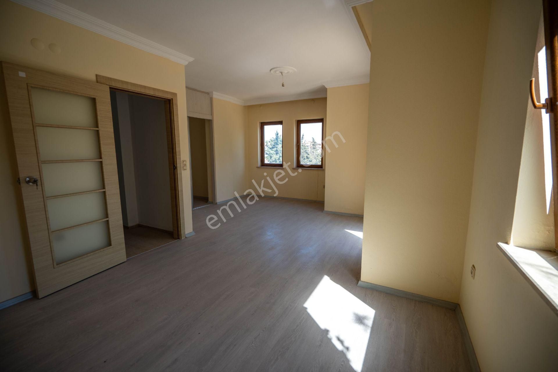 Datça Merkezde Satılık Deniz Gören Müstakil 3+1tripleks 180m2 Villa - Görsel 12