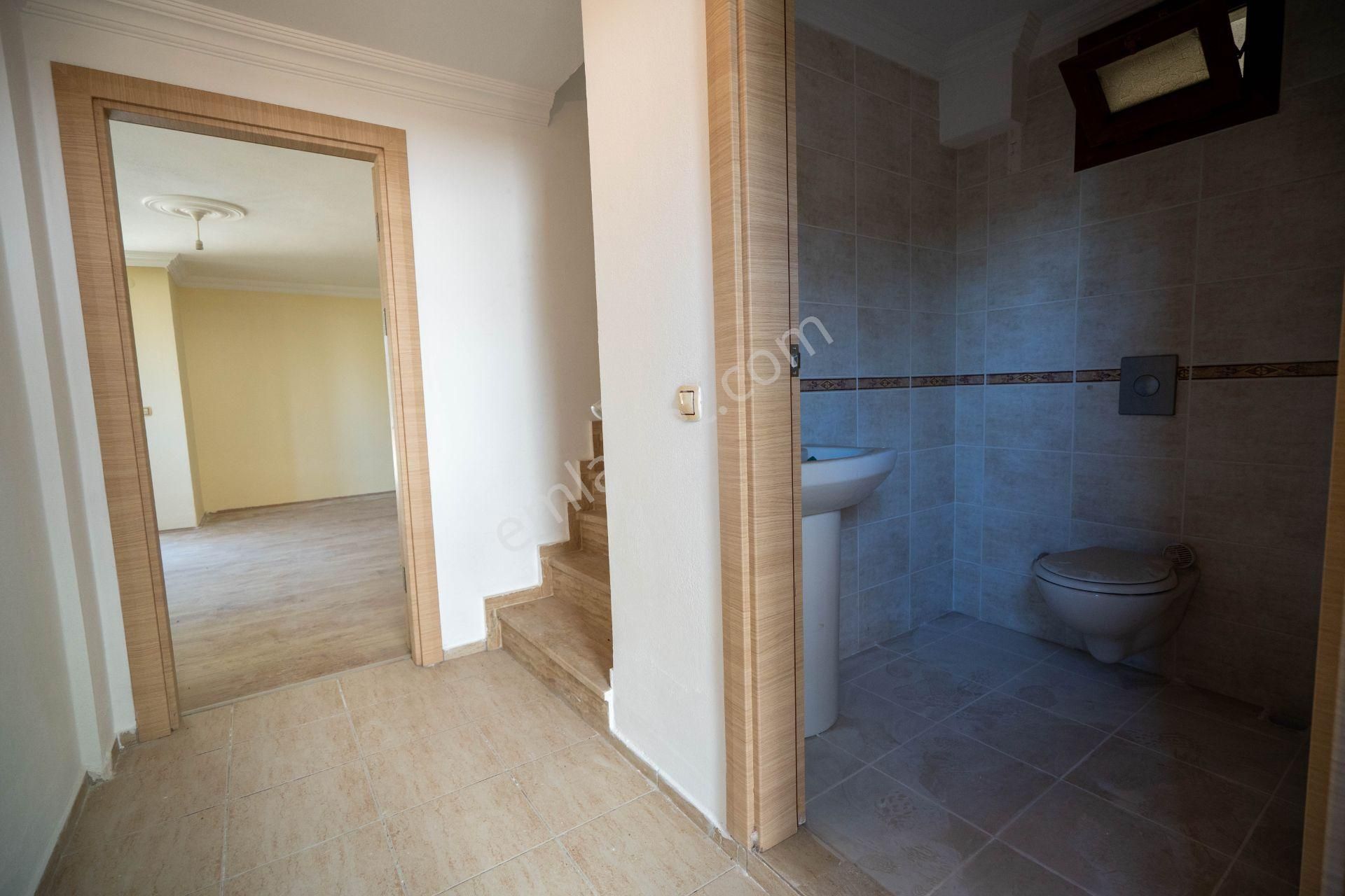 Datça Merkezde Satılık Deniz Gören Müstakil 3+1tripleks 180m2 Villa - Görsel 6