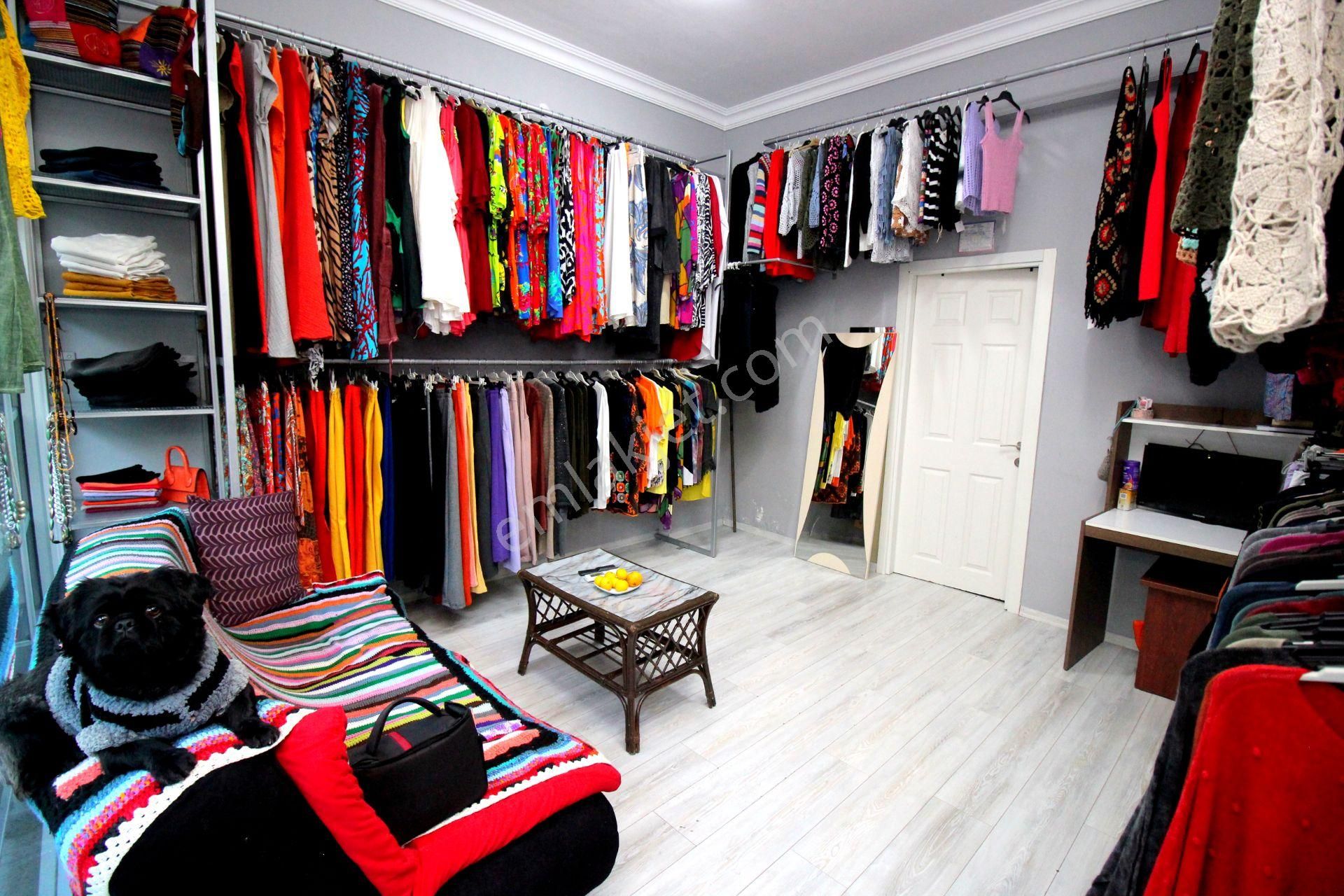 Emre Emlak'tan Atakent'de 14.cadde Yanı Satılık Dükkan - Görsel 3