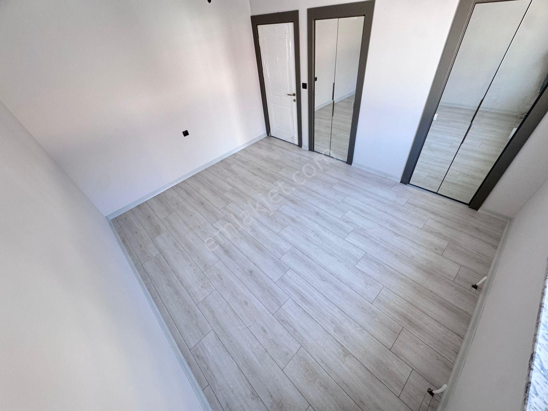 Yenikent Mustafa Kemal'de Cadde'de Satılık 4+1 Daire - Görsel 14