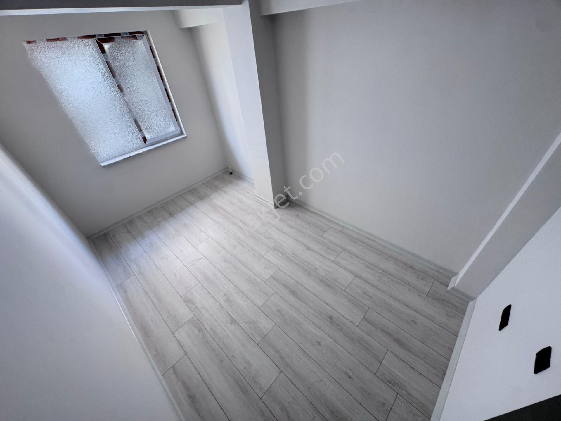 Yenikent Mustafa Kemal'de Cadde'de Satılık 4+1 Daire - Görsel 27