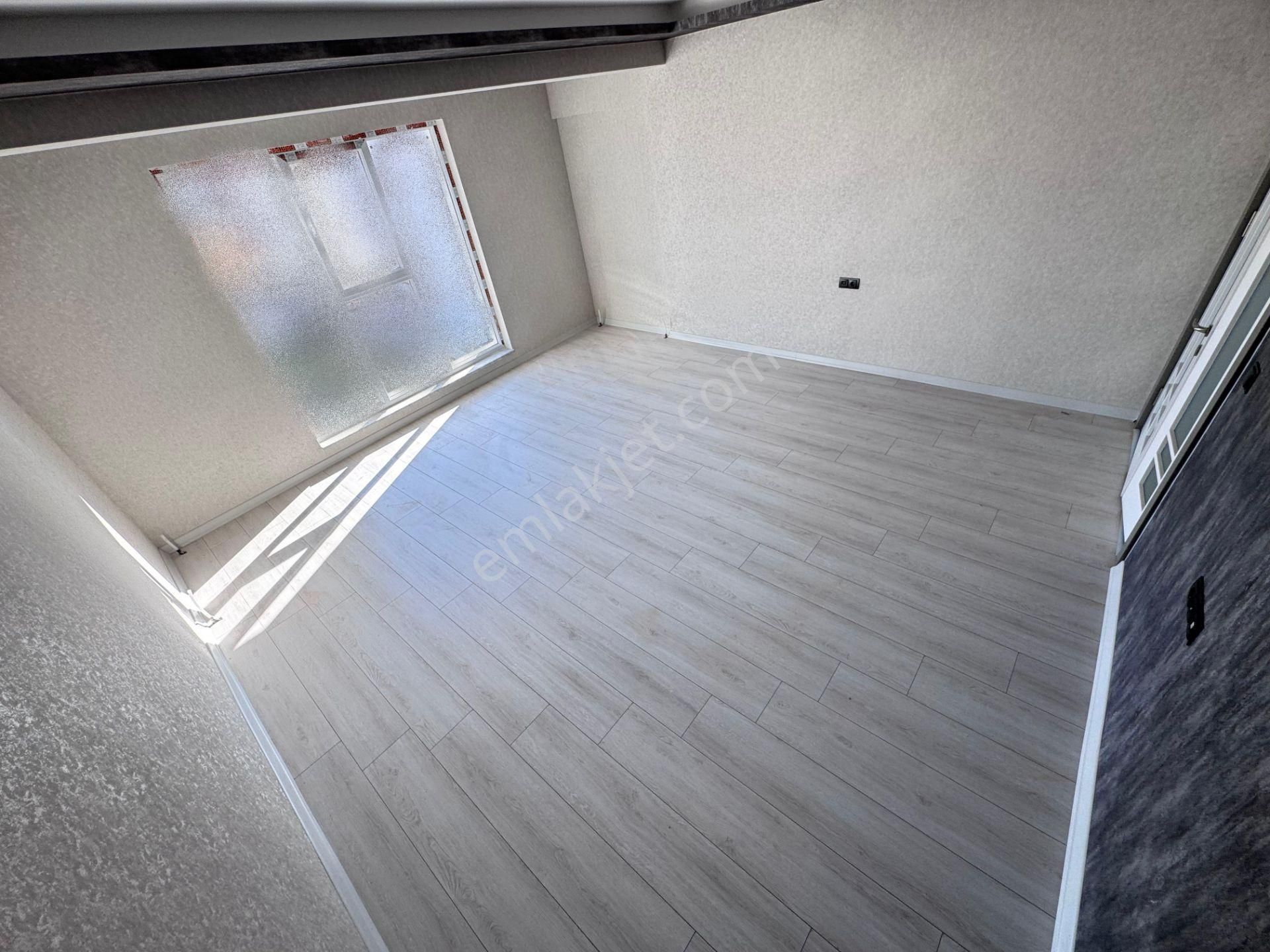 Yenikent Mustafa Kemal'de Cadde'de Satılık 4+1 Daire - Görsel 12