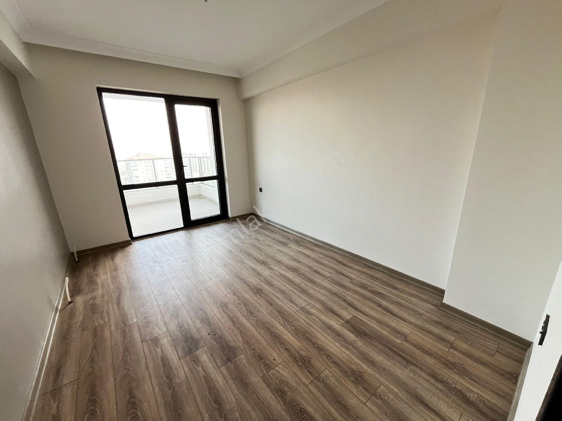 Site Kompleks Ultra Lüxk 7.kat 3+1 Ç.banyo Teras Balkonlu D.kagıt Vestiyer - Görsel 8