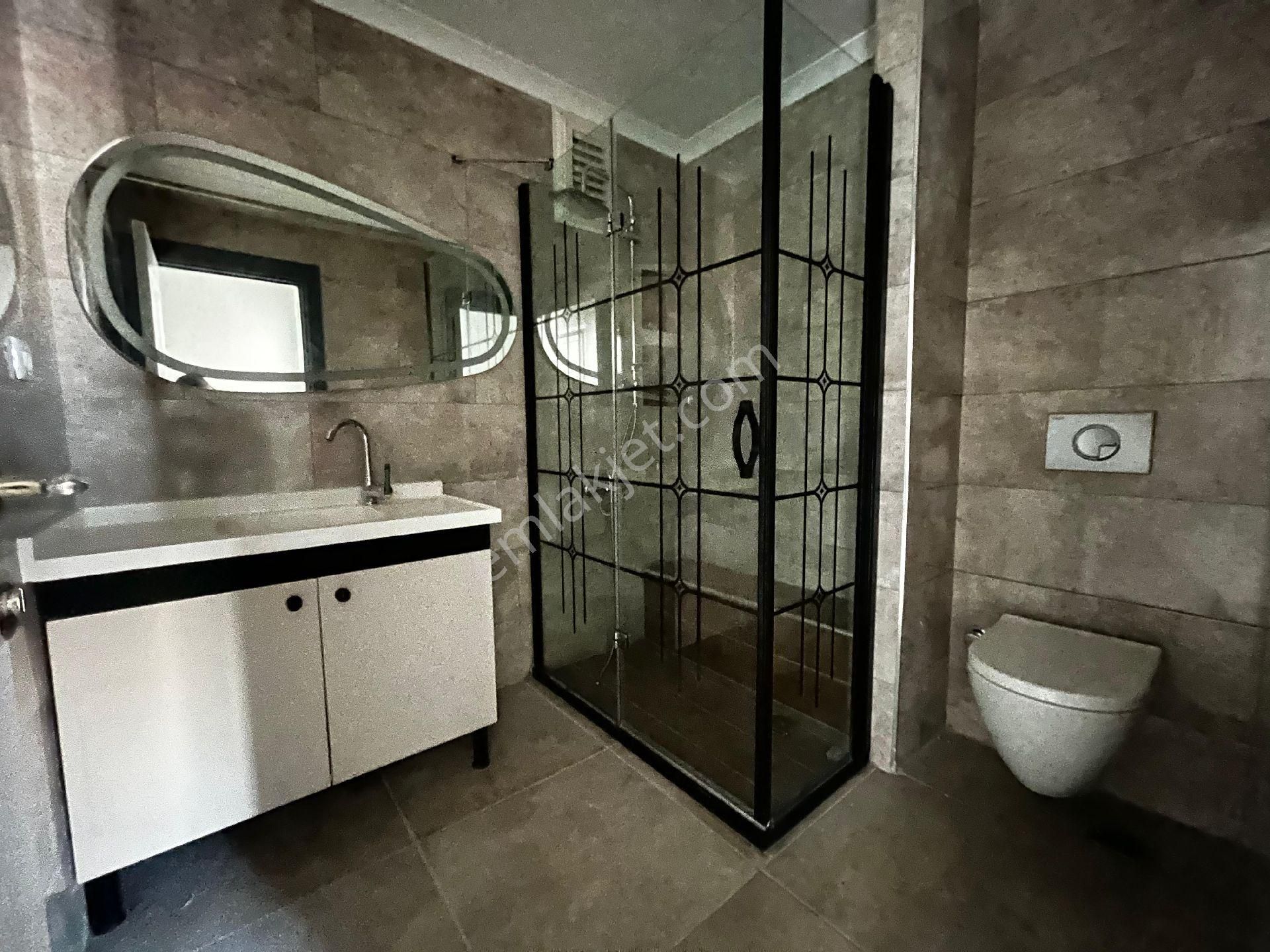 Site Kompleks Ultra Lüxk 7.kat 3+1 Ç.banyo Teras Balkonlu D.kagıt Vestiyer - Görsel 17