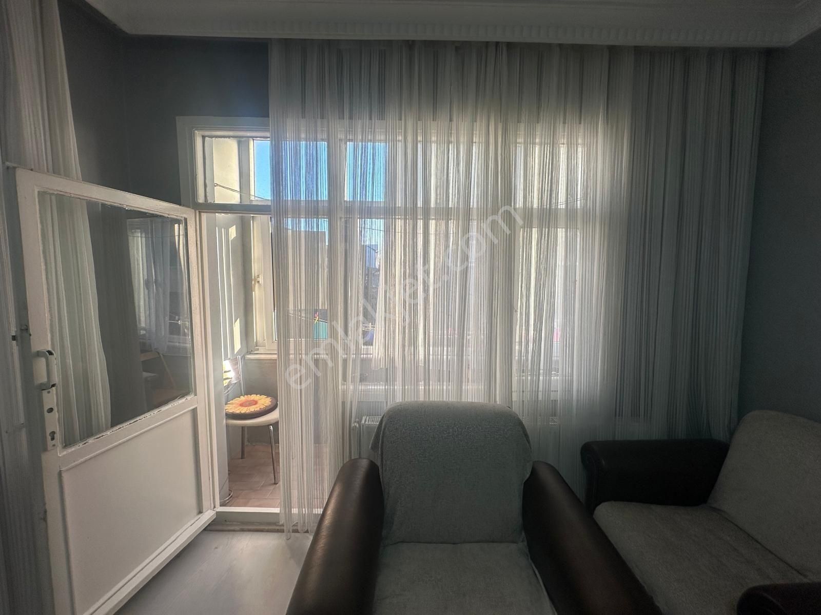 İstanbul Esenler Oruç Reis Mahallesinde 2+1 Satılık Daire - Görsel 4