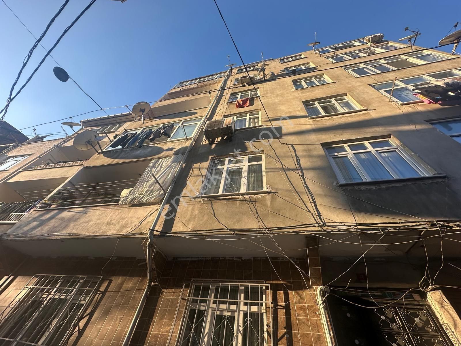 İstanbul Esenler Oruç Reis Mahallesinde 2+1 Satılık Daire - Görsel 18