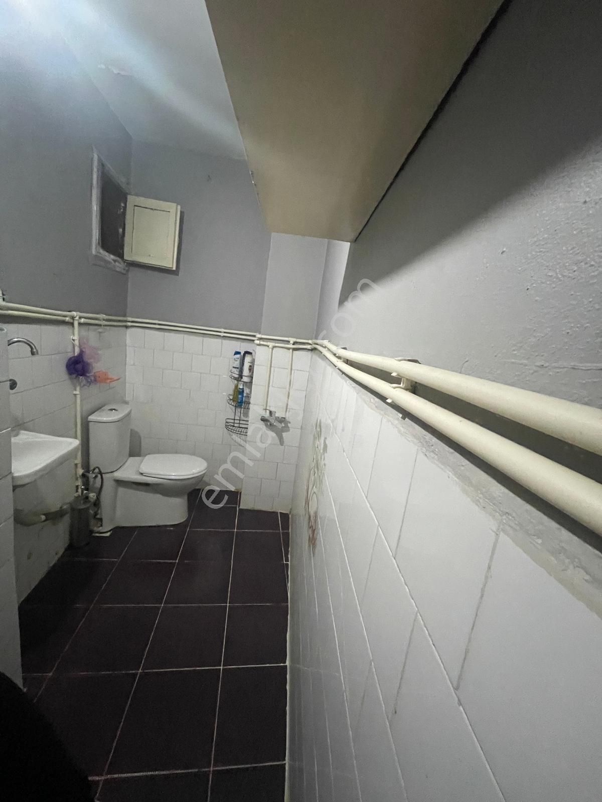 İstanbul Esenler Oruç Reis Mahallesinde 2+1 Satılık Daire - Görsel 6