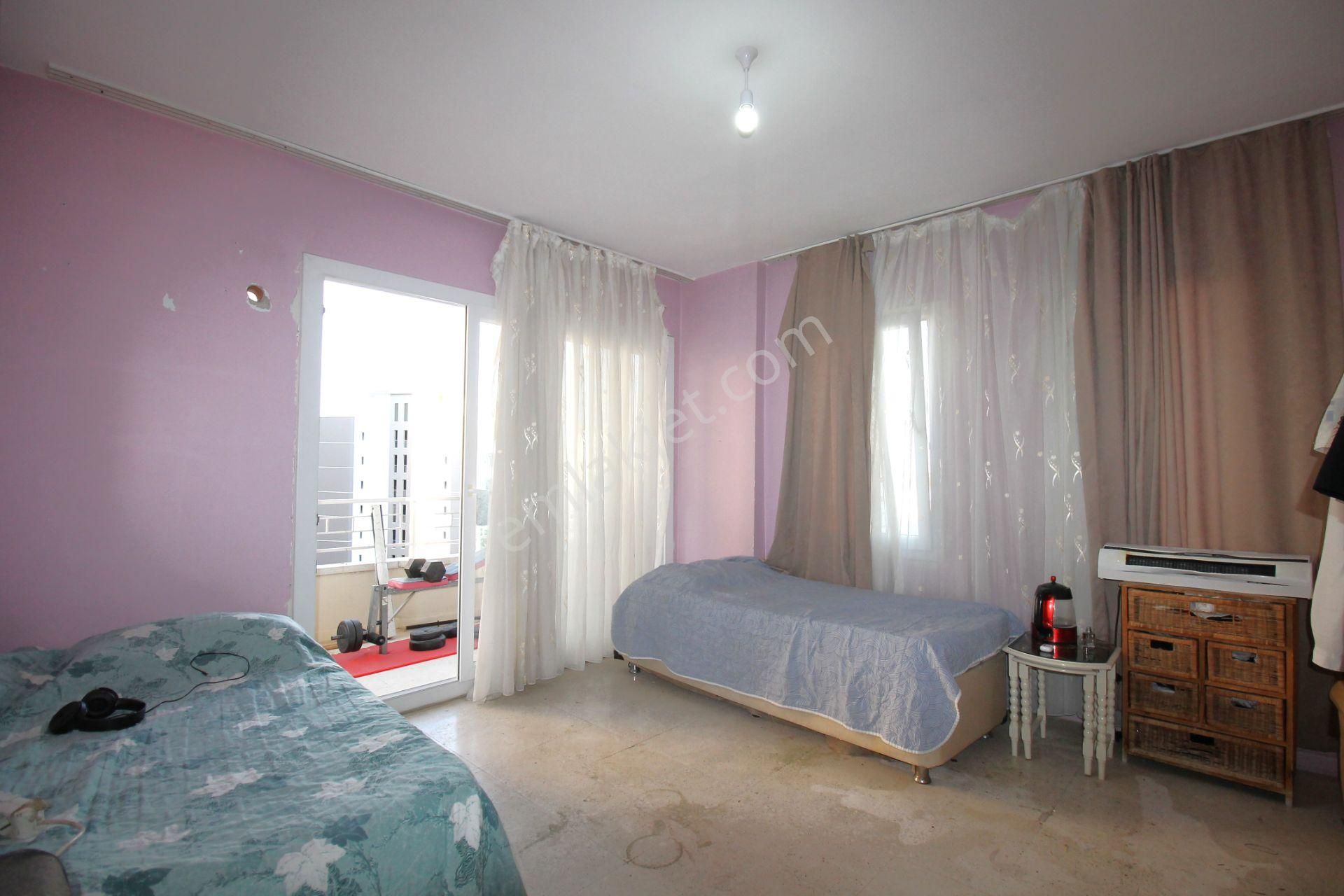 Retro’dan Vipol Civarı Site İçi Dokunuşlarınızla Tarz Yaratacağınız Geniş 3+1 - Görsel 16