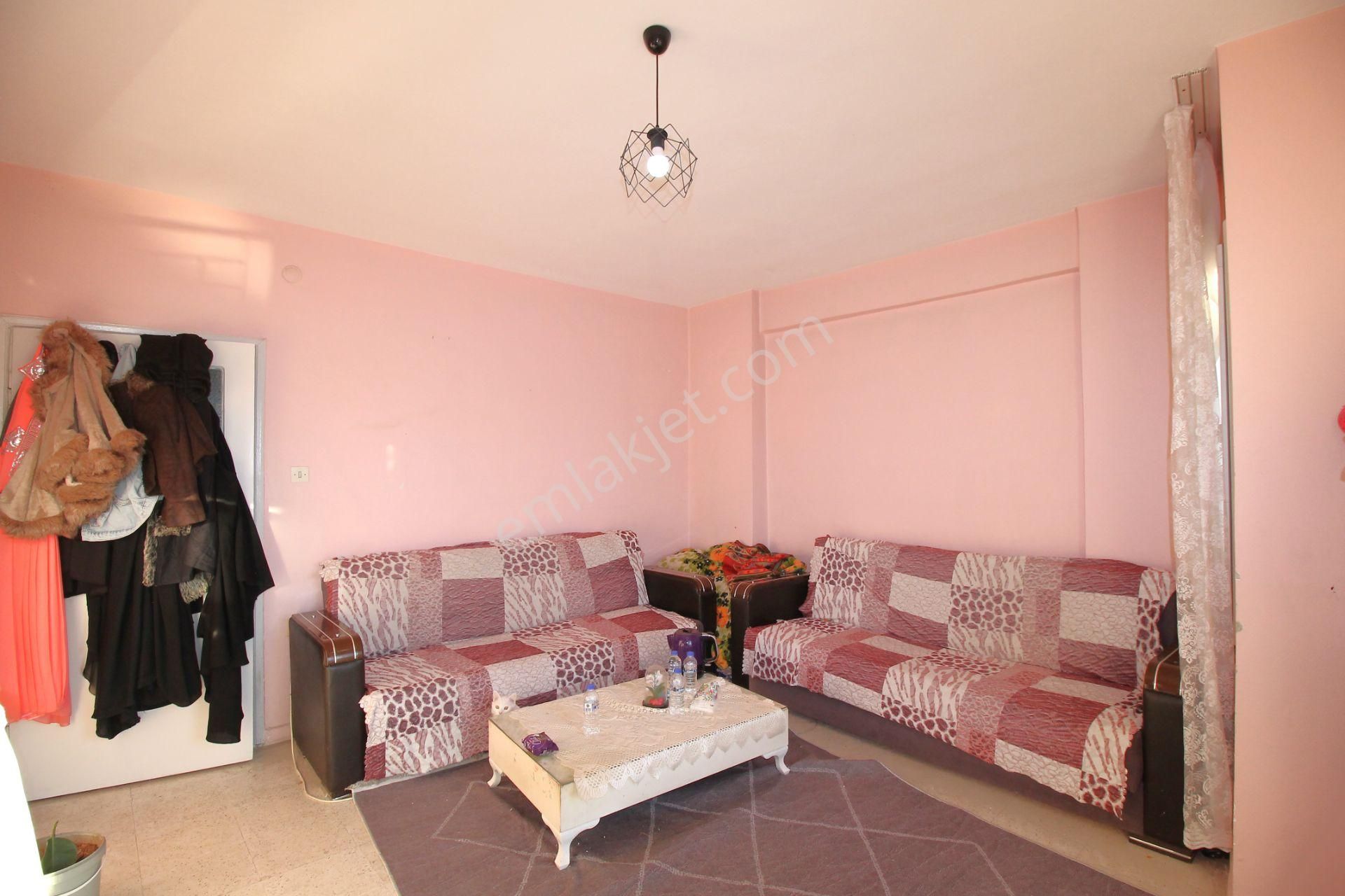 Retro’dan Vipol Civarı Site İçi Dokunuşlarınızla Tarz Yaratacağınız Geniş 3+1 - Görsel 11