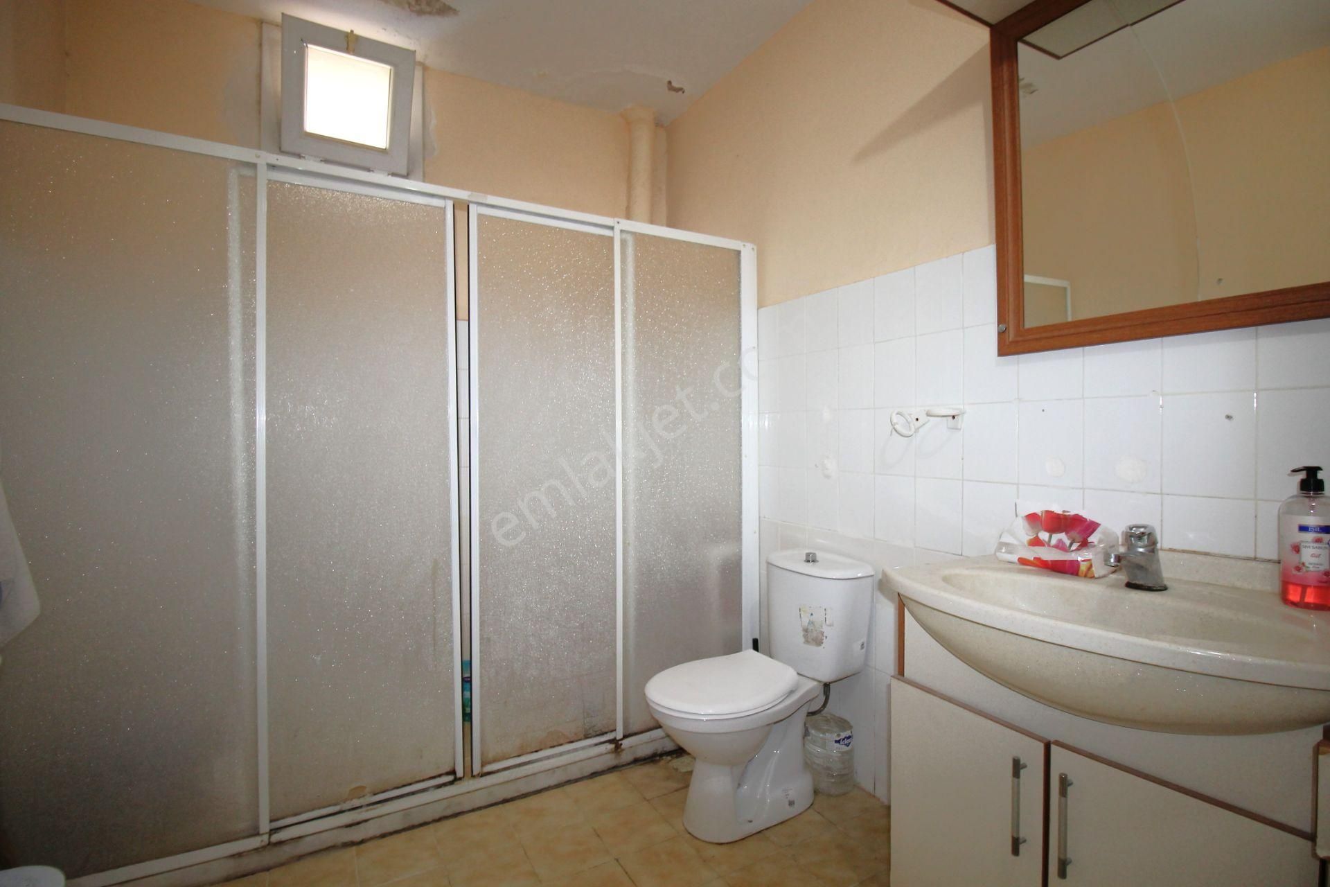 Retro’dan Vipol Civarı Site İçi Dokunuşlarınızla Tarz Yaratacağınız Geniş 3+1 - Görsel 14