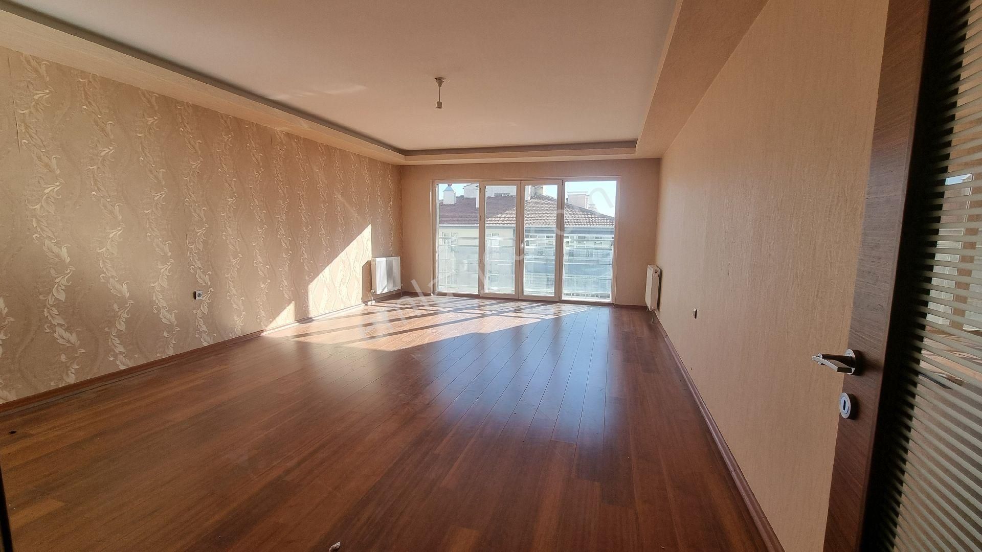 Yenimahalle Pamuklarda Katta Manzaralı 4+1 - Görsel 2