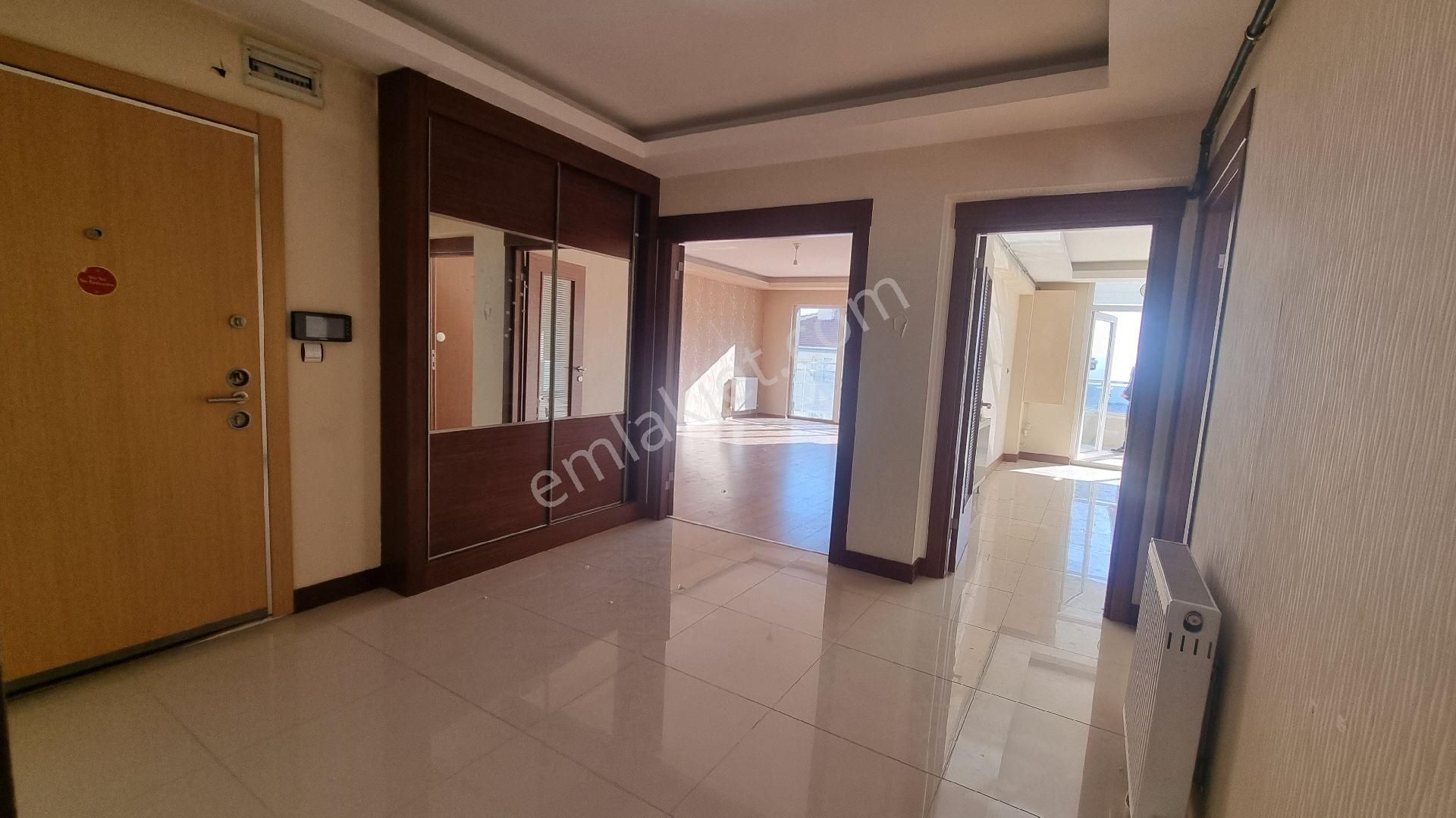 Yenimahalle Pamuklarda Katta Manzaralı 4+1 - Görsel 21