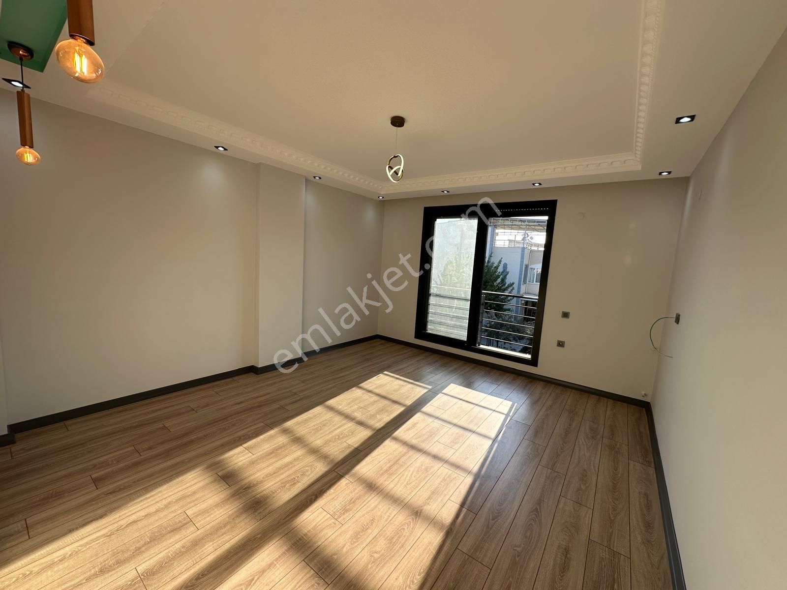 Didim Merkezde Tam Müstakil Havuzlu Villa - Görsel 21