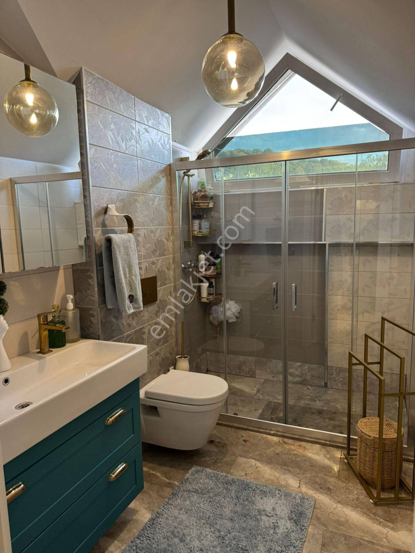 Uskumruköy Havuzlu Site İçerisinde Satılık Villa - Görsel 6