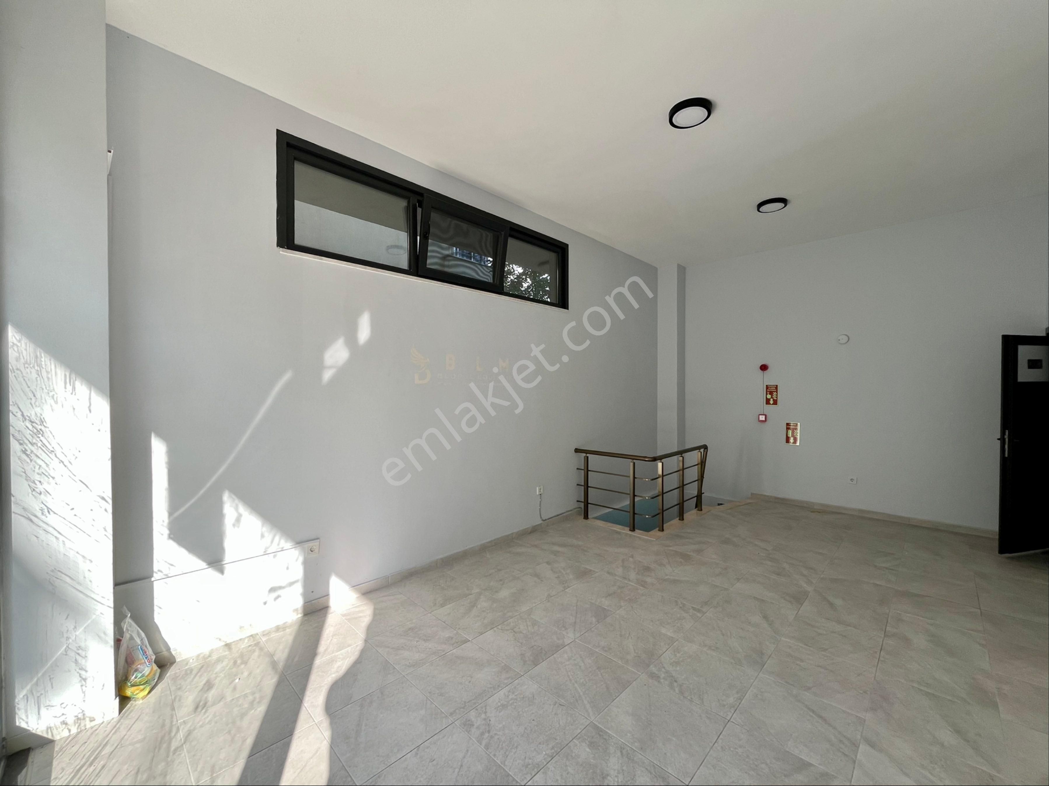 Sancaktepe Eyüp Sultan Mahallesi Kiralık Dükkan - Görsel 3