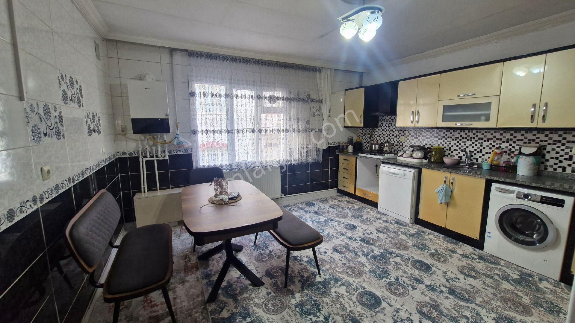 Emir Emlak Ofisinden Mimarsinan Mahallesinde Ana Cadde Üzerinde Müstakil Ev - Görsel 17