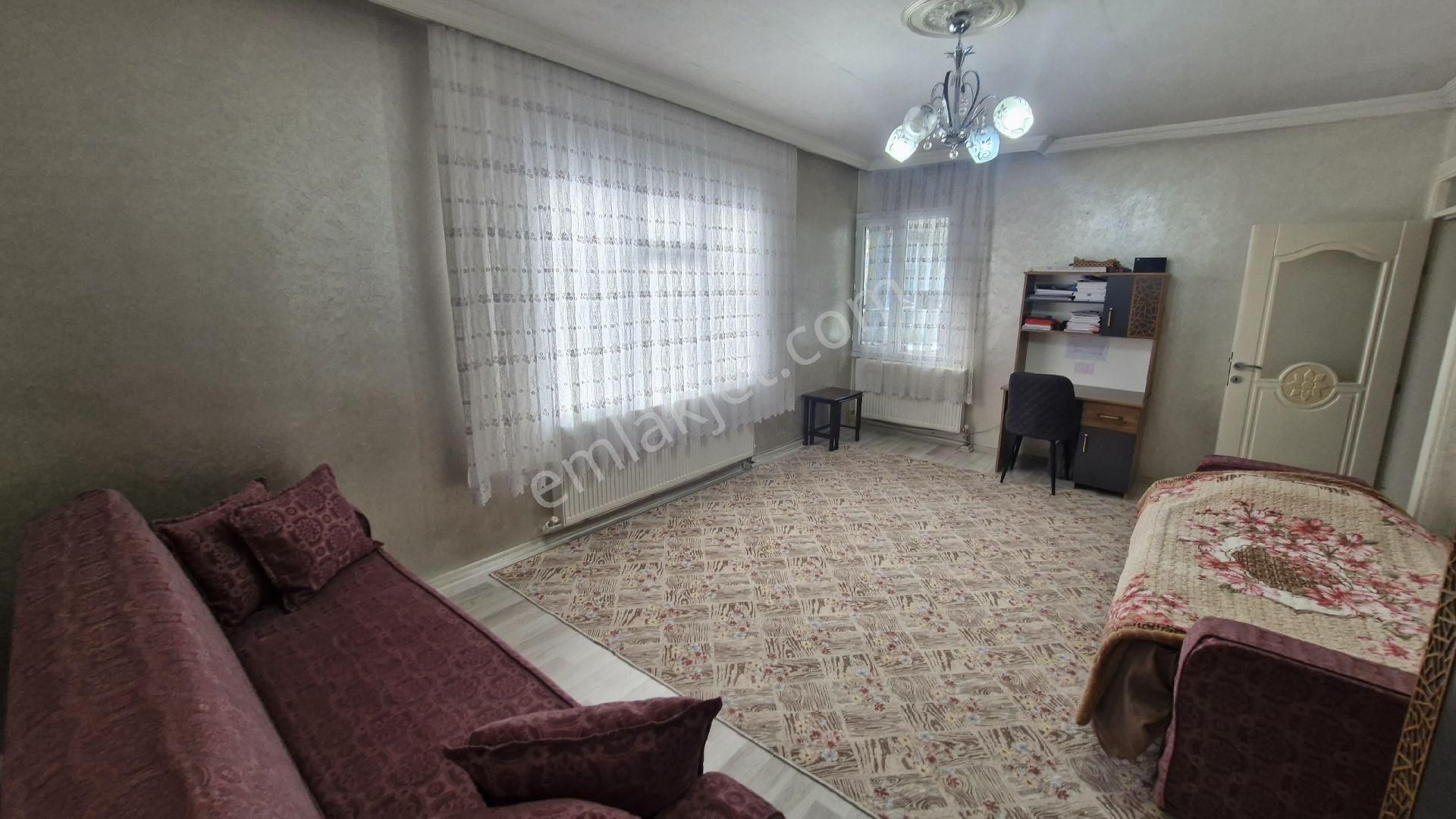 Emir Emlak Ofisinden Mimarsinan Mahallesinde Ana Cadde Üzerinde Müstakil Ev - Görsel 31