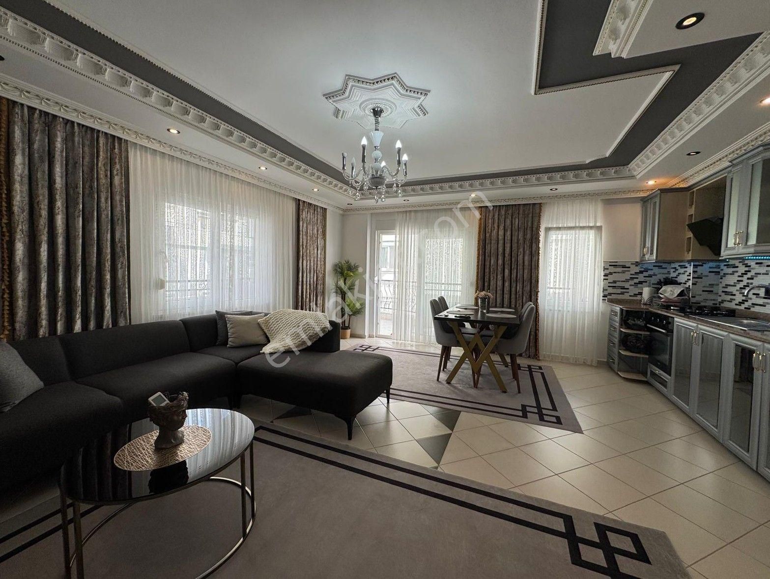 Alanya Mahmutlar Mah.denize 300 Mt.satılık 2+1 Daire