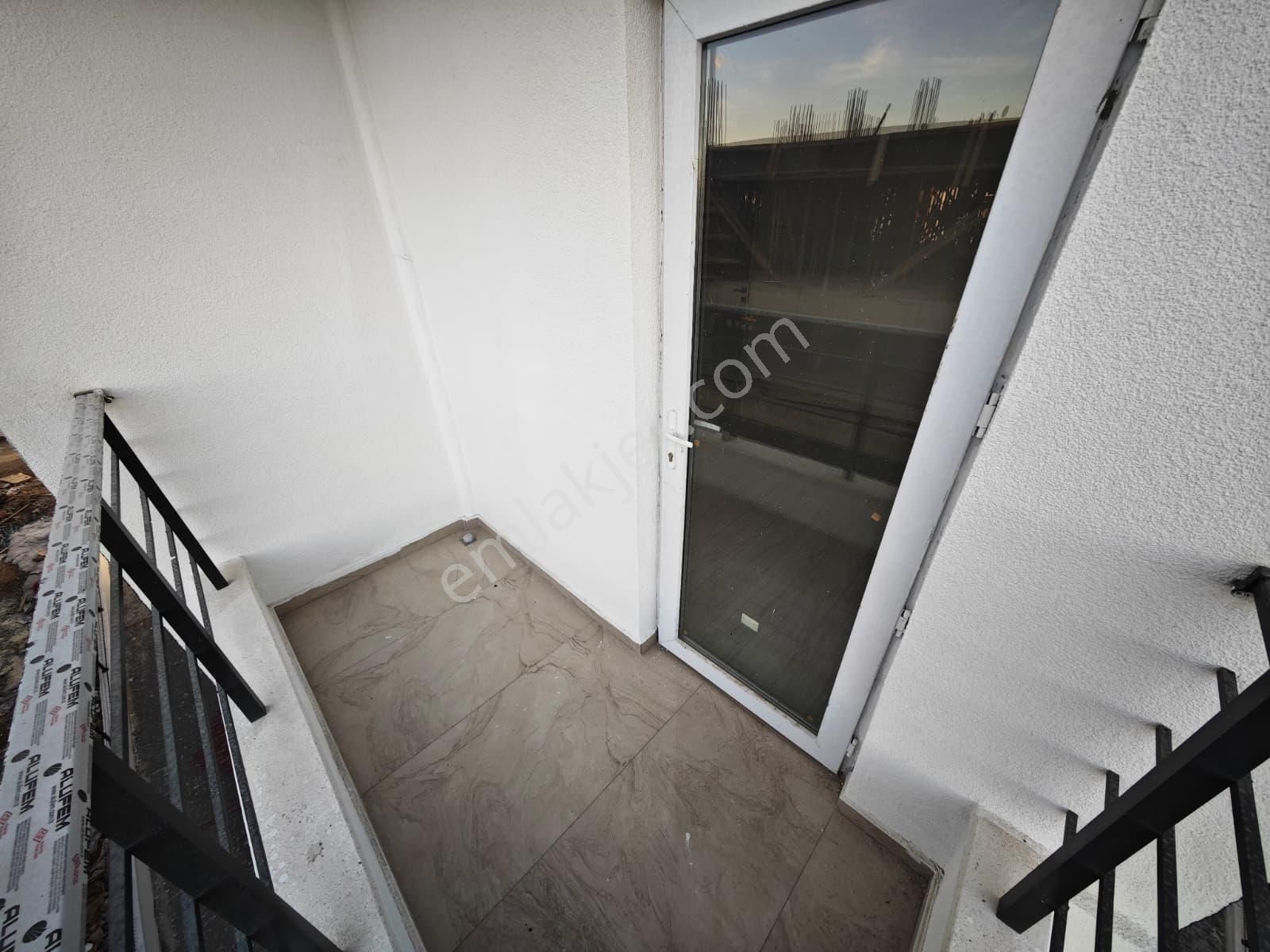 Borsa İst. Lisesi Yakınında Full Yapılı 3+1 Ara Katta Satılık Sıfır Daire !! - Görsel 28