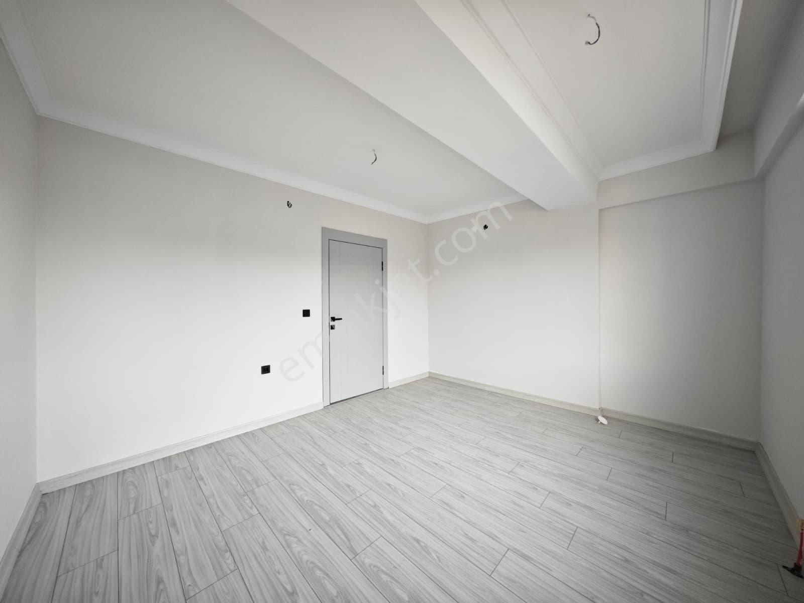 Borsa İst. Lisesi Yakınında Full Yapılı 3+1 Ara Katta Satılık Sıfır Daire !! - Görsel 15