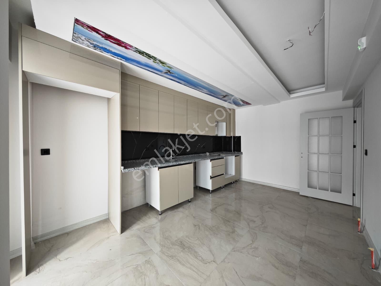 Borsa İst. Lisesi Yakınında Full Yapılı 3+1 Ara Katta Satılık Sıfır Daire !!