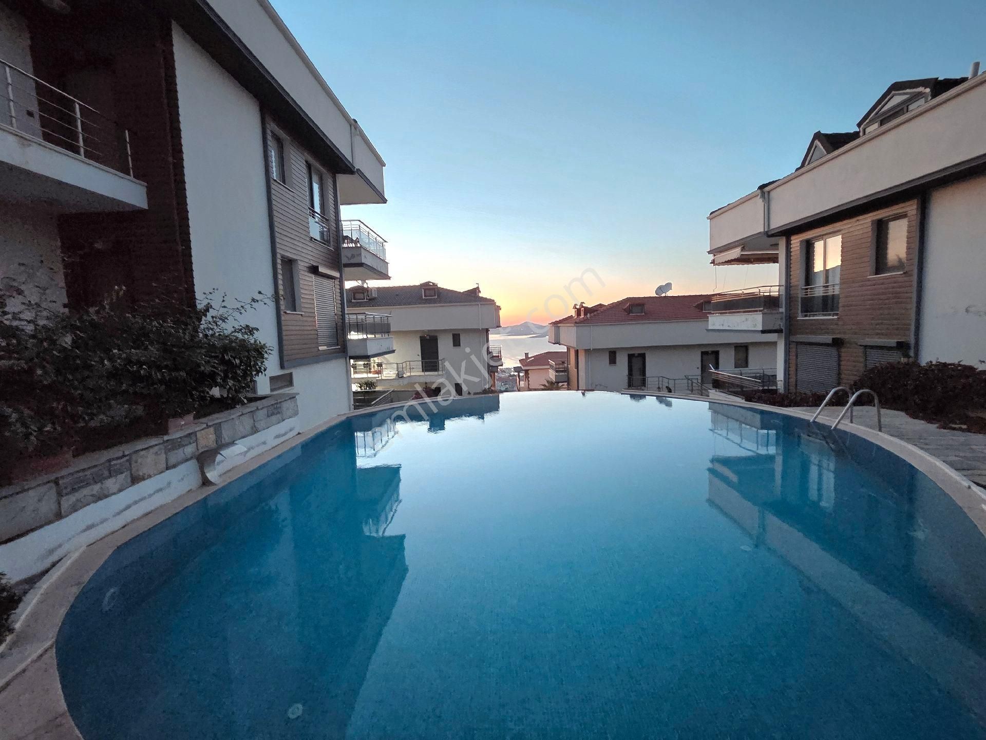 Muğla Bodrum Güllük Satılık Deniz Manzaralı Yazlık - Görsel 4