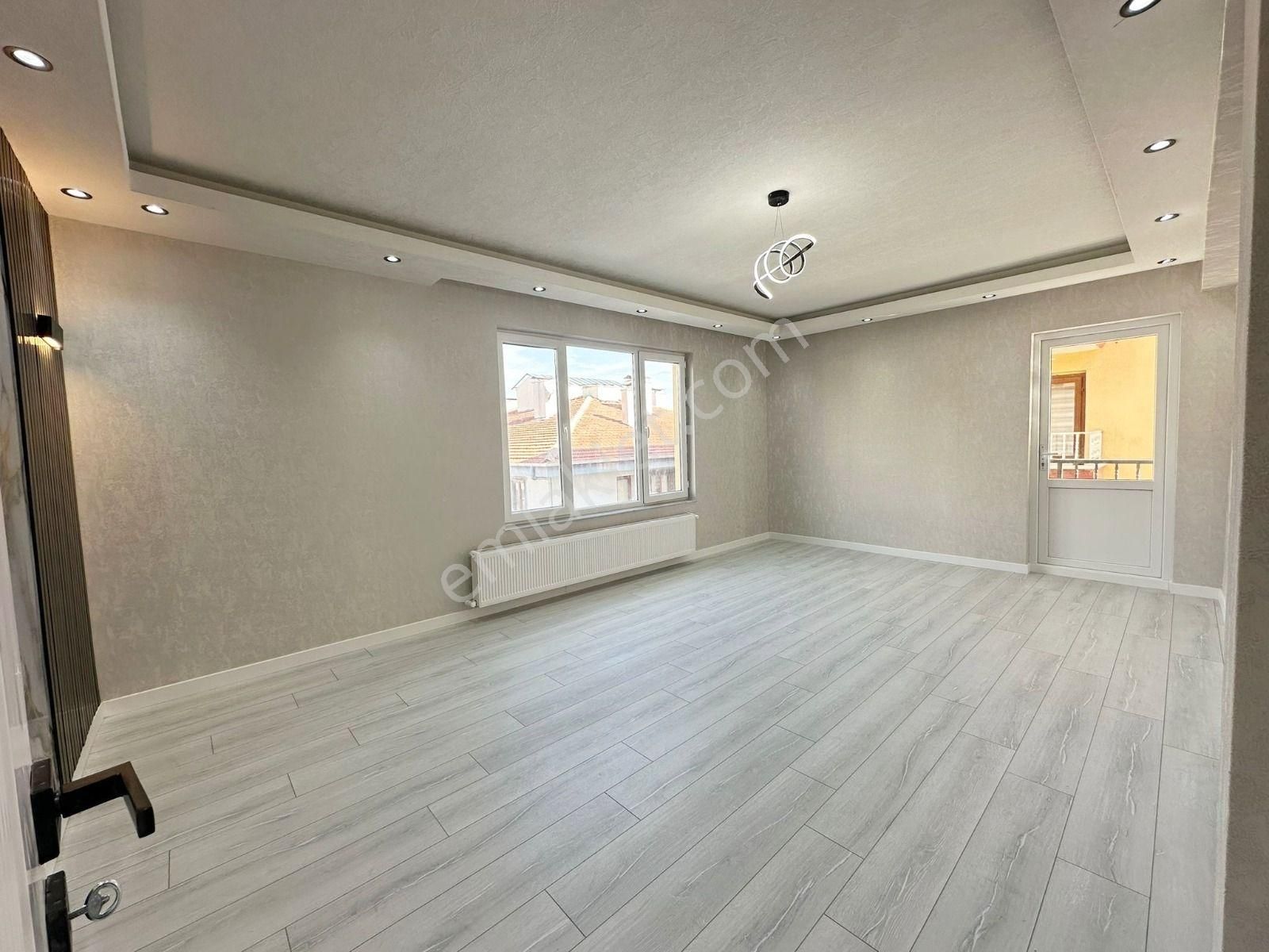 Yayla Mahallesi'nde Full Lüks Yapılı 3+1 Daire! - Görsel 8