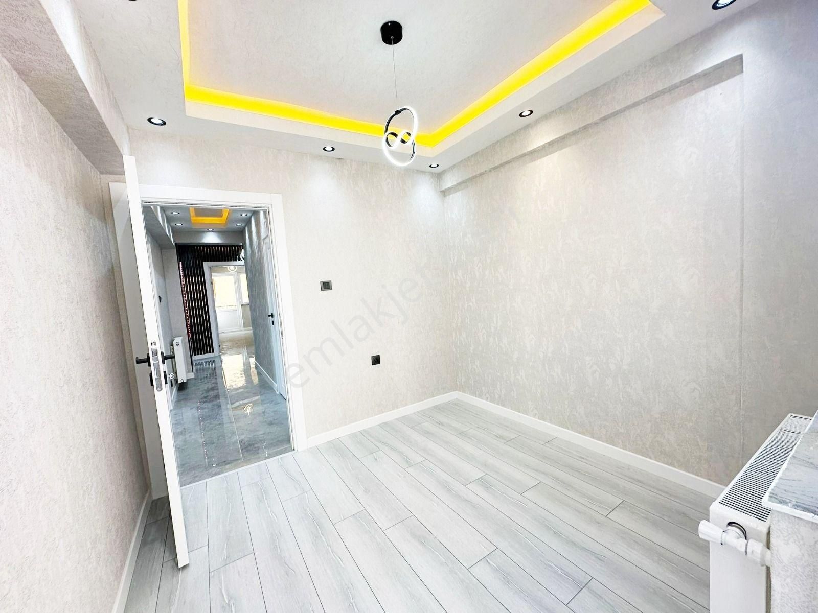 Yayla Mahallesi'nde Full Lüks Yapılı 3+1 Daire! - Görsel 9