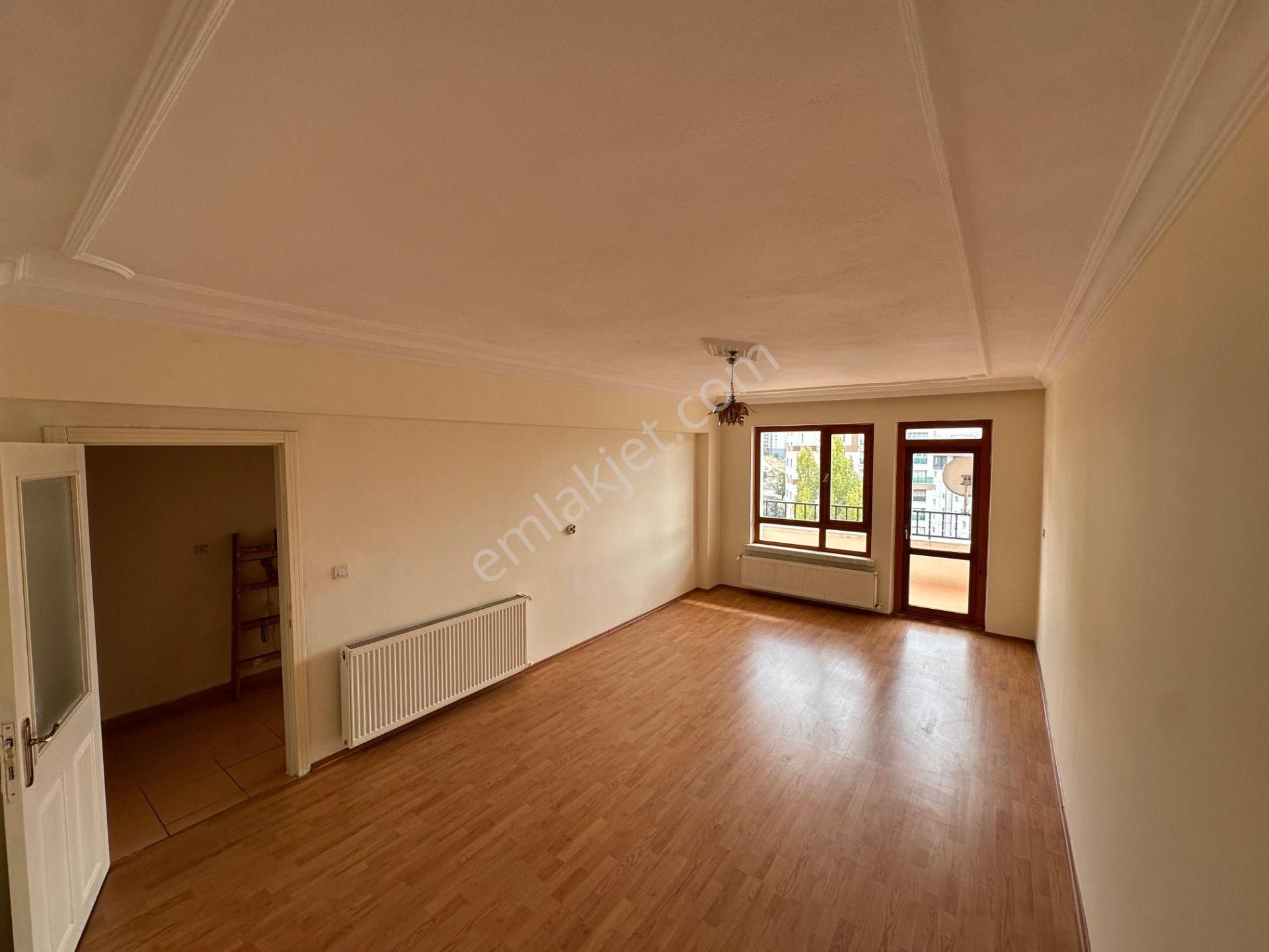 Kaçmaz Fırsat Yukarı Yahyalarda 5+1 Teraslı Dubleks Acil Satılık - Görsel 9