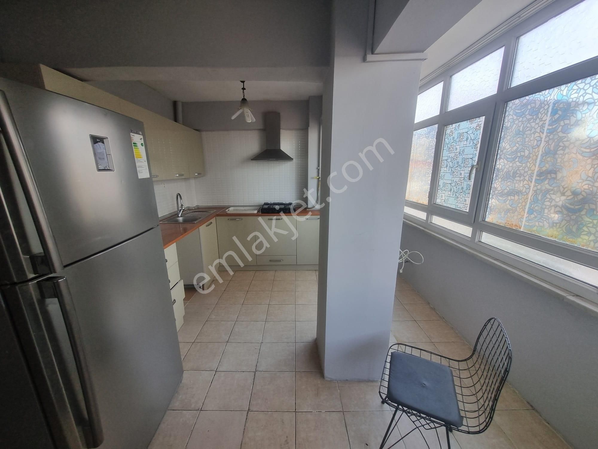 Oryaştan Ataşehir İçerenköy Büro Sitesinde 100m2 2+1 Arakat - Görsel 7