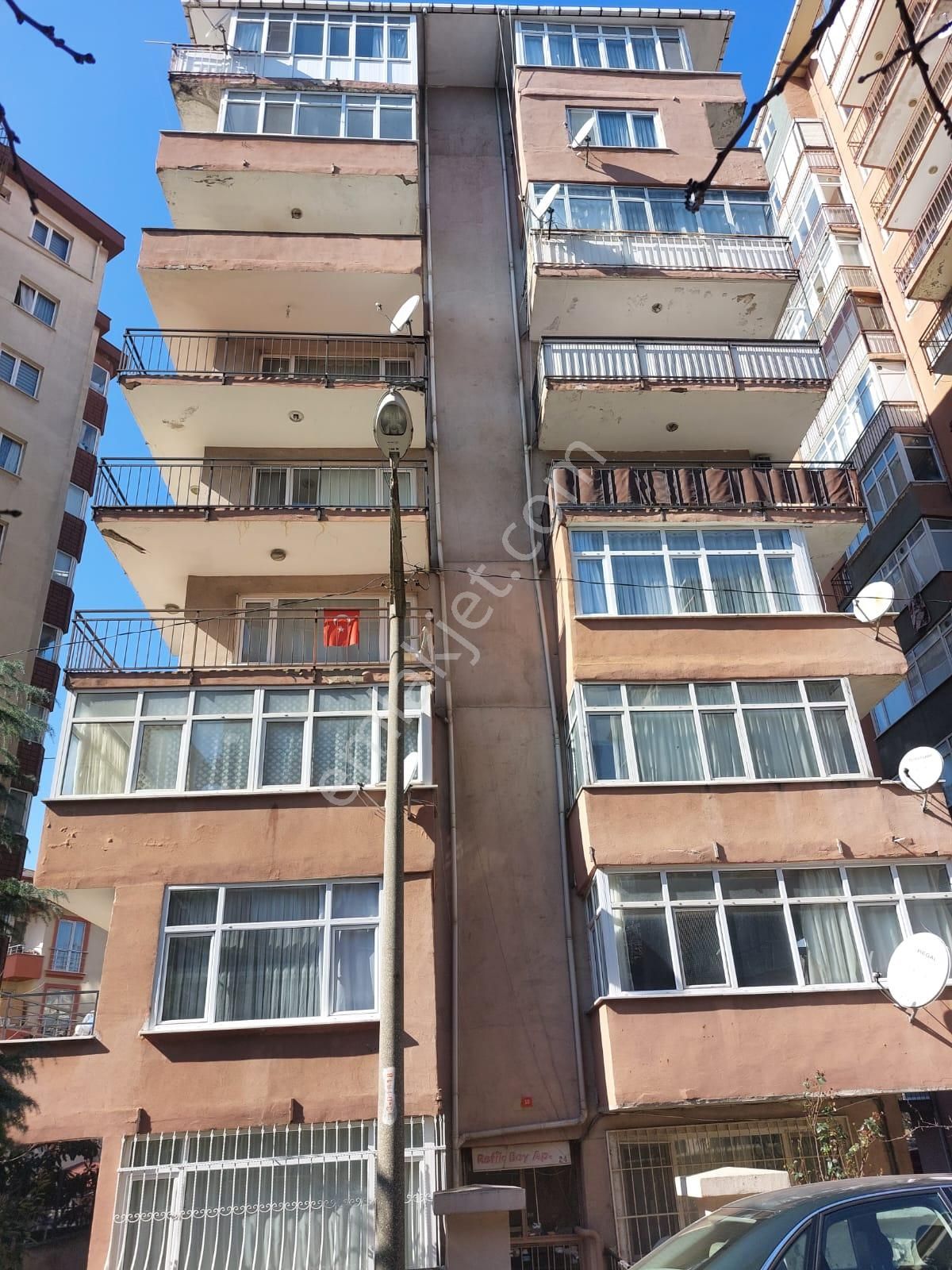 Oryaştan Ataşehir İçerenköy Büro Sitesinde 100m2 2+1 Arakat - Görsel 2