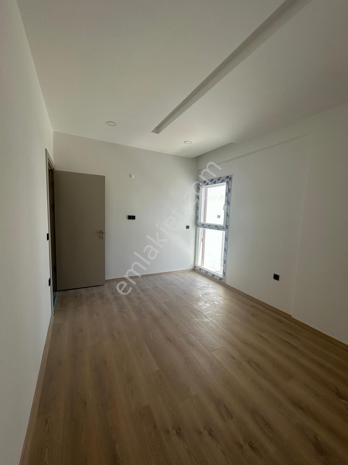 Kuşadası Otogar Üzeri Satılık 3+1 Daire - Görsel 15