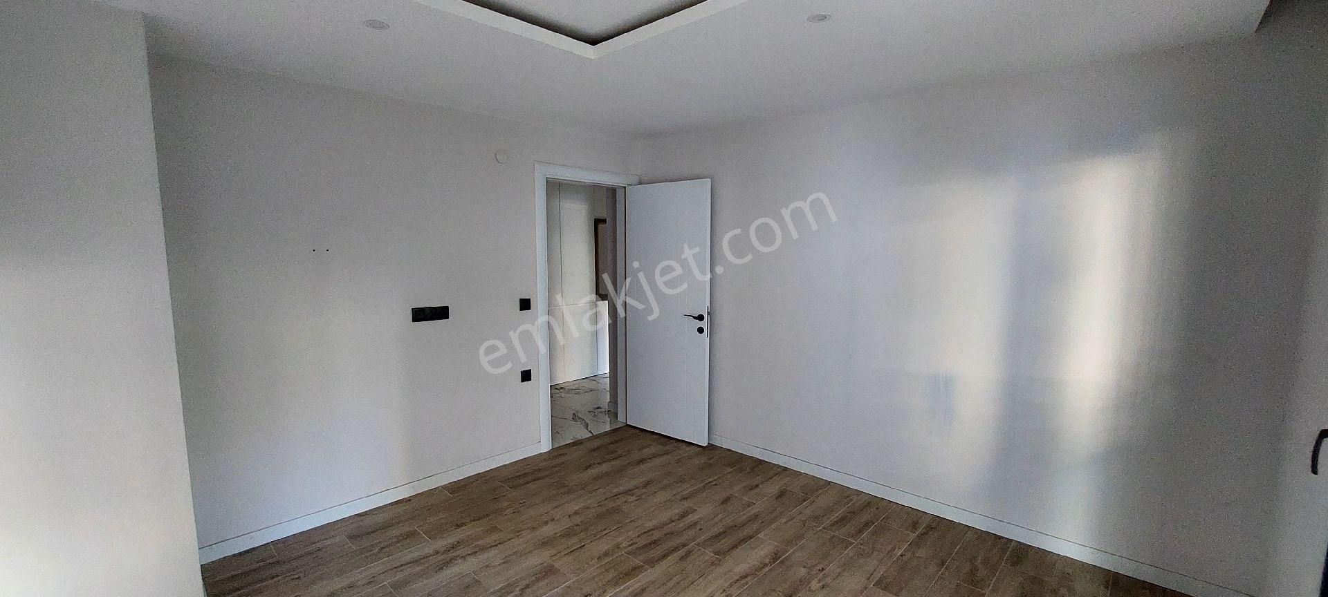 Kuşadası Havuzlu Site İçinde - Görsel 17