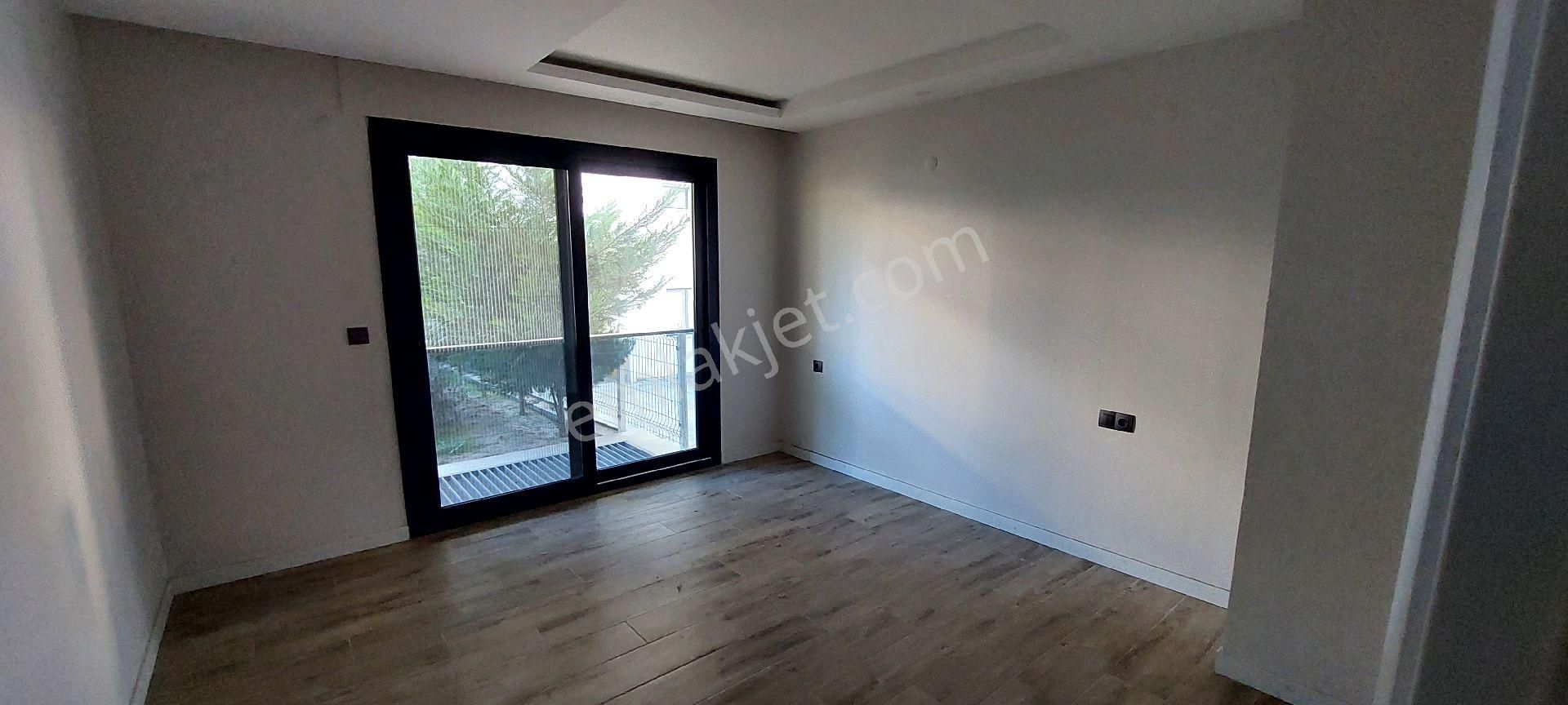 Kuşadası Havuzlu Site İçinde - Görsel 18