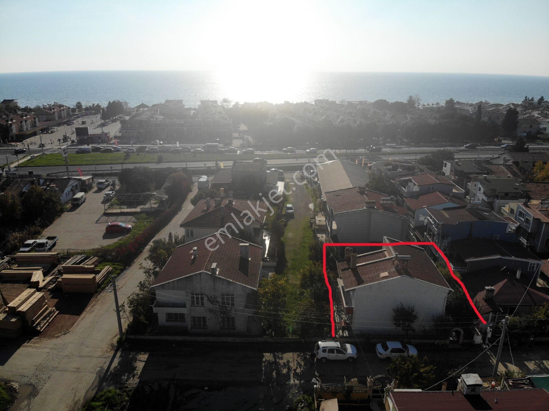 Yeniçiftlik'de Denize 250 Metre Merkezi Konu Müstakil 4+1 Villa - Görsel 3