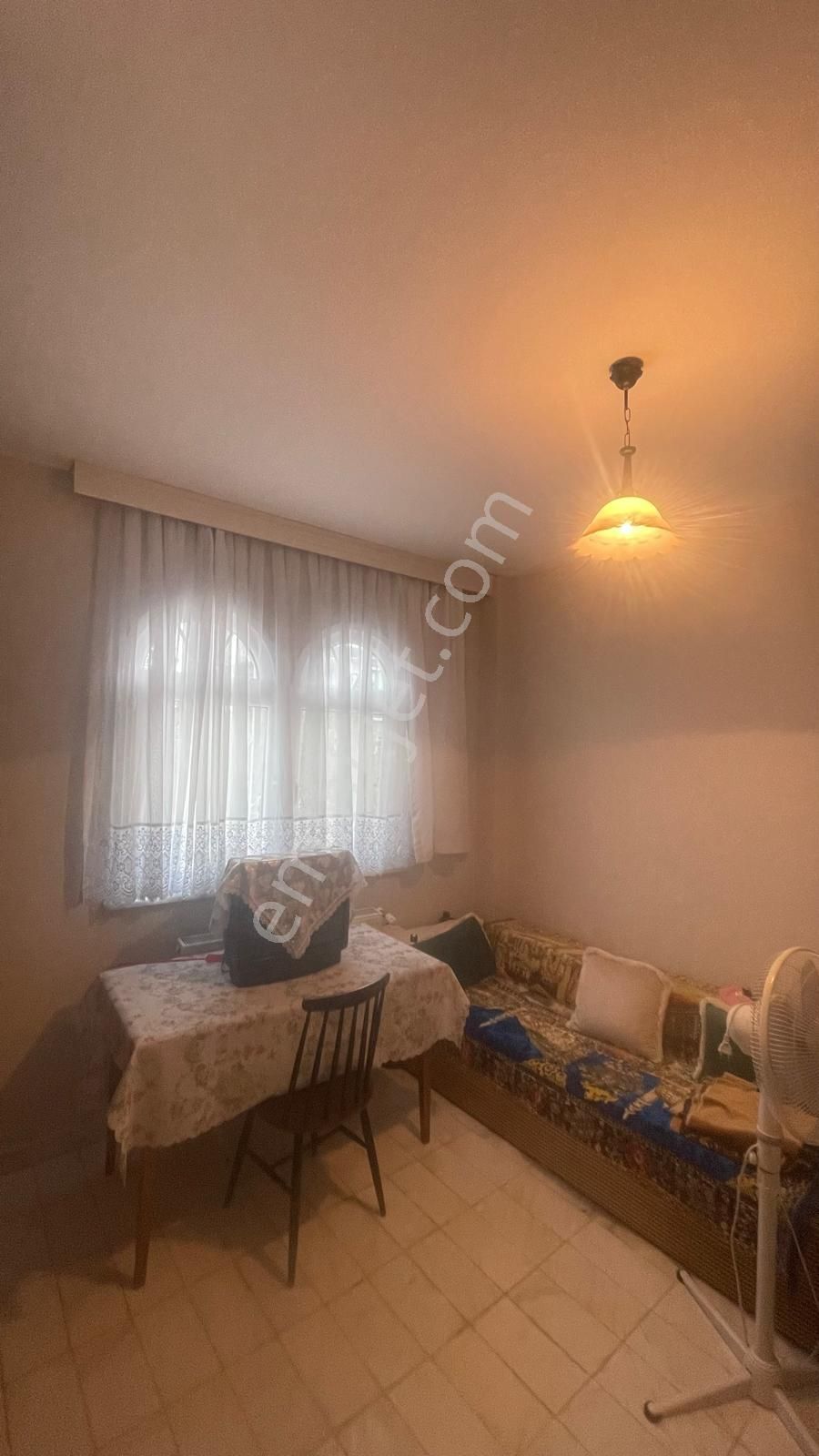 Yeniçiftlik'de Denize 250 Metre Merkezi Konu Müstakil 4+1 Villa - Görsel 6