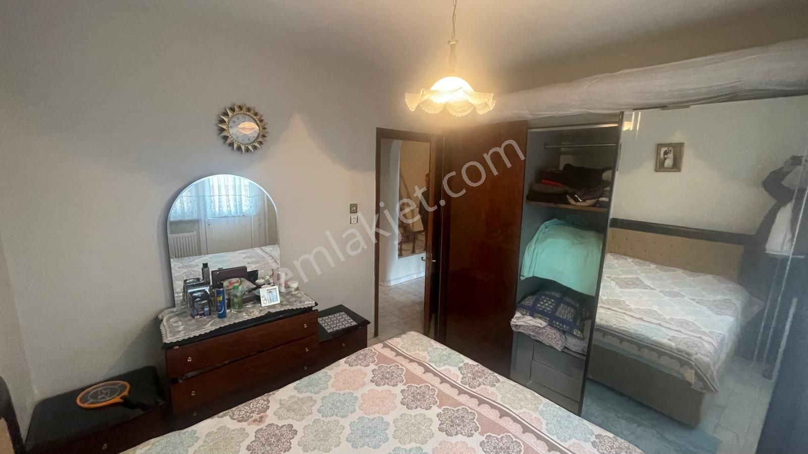 Yeniçiftlik'de Denize 250 Metre Merkezi Konu Müstakil 4+1 Villa - Görsel 10